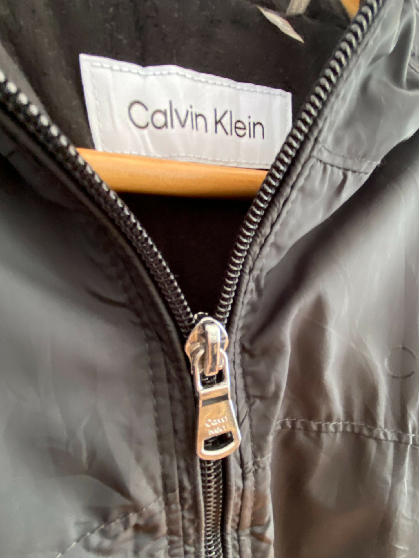 Men's Calvin Klein Size Small Printed Black Hooded Jacket