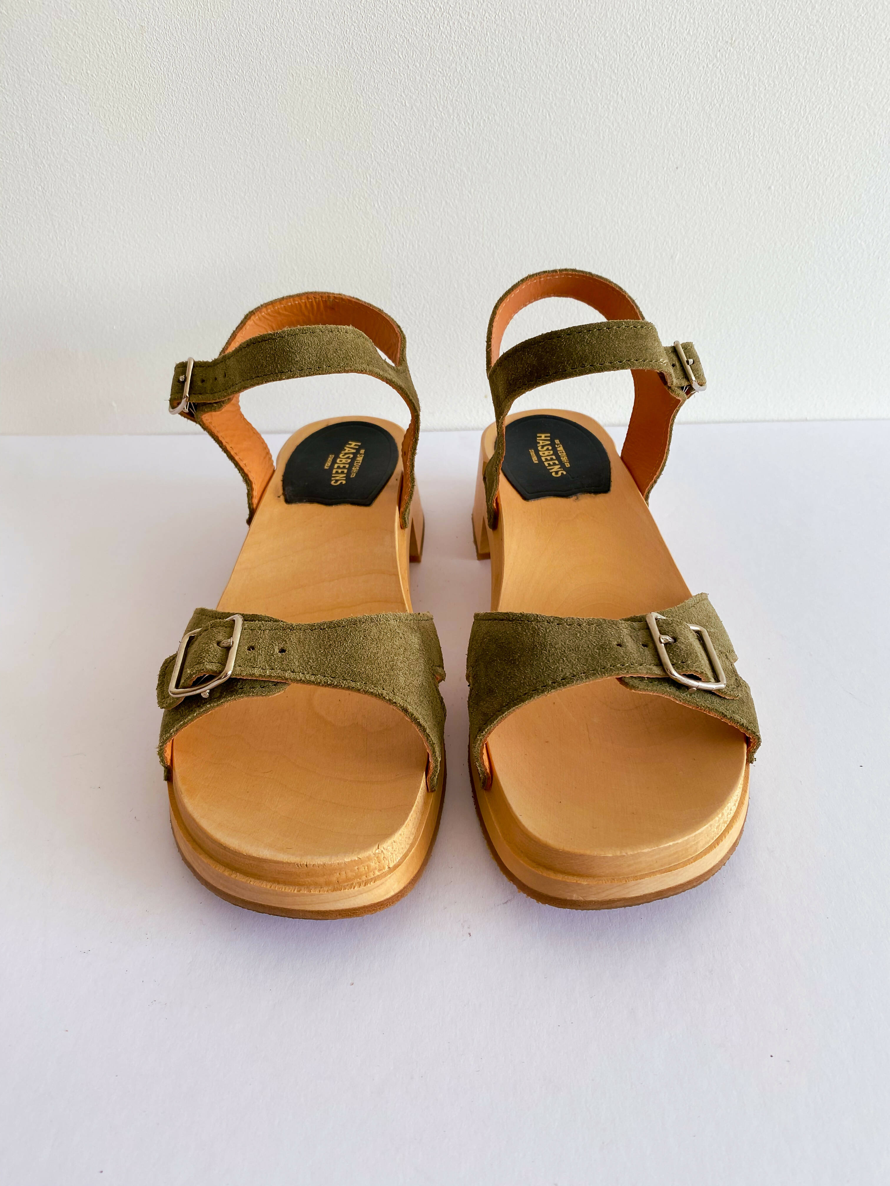 Swedish Hasbeens Size 38 Olive Suede Clogs oppspot