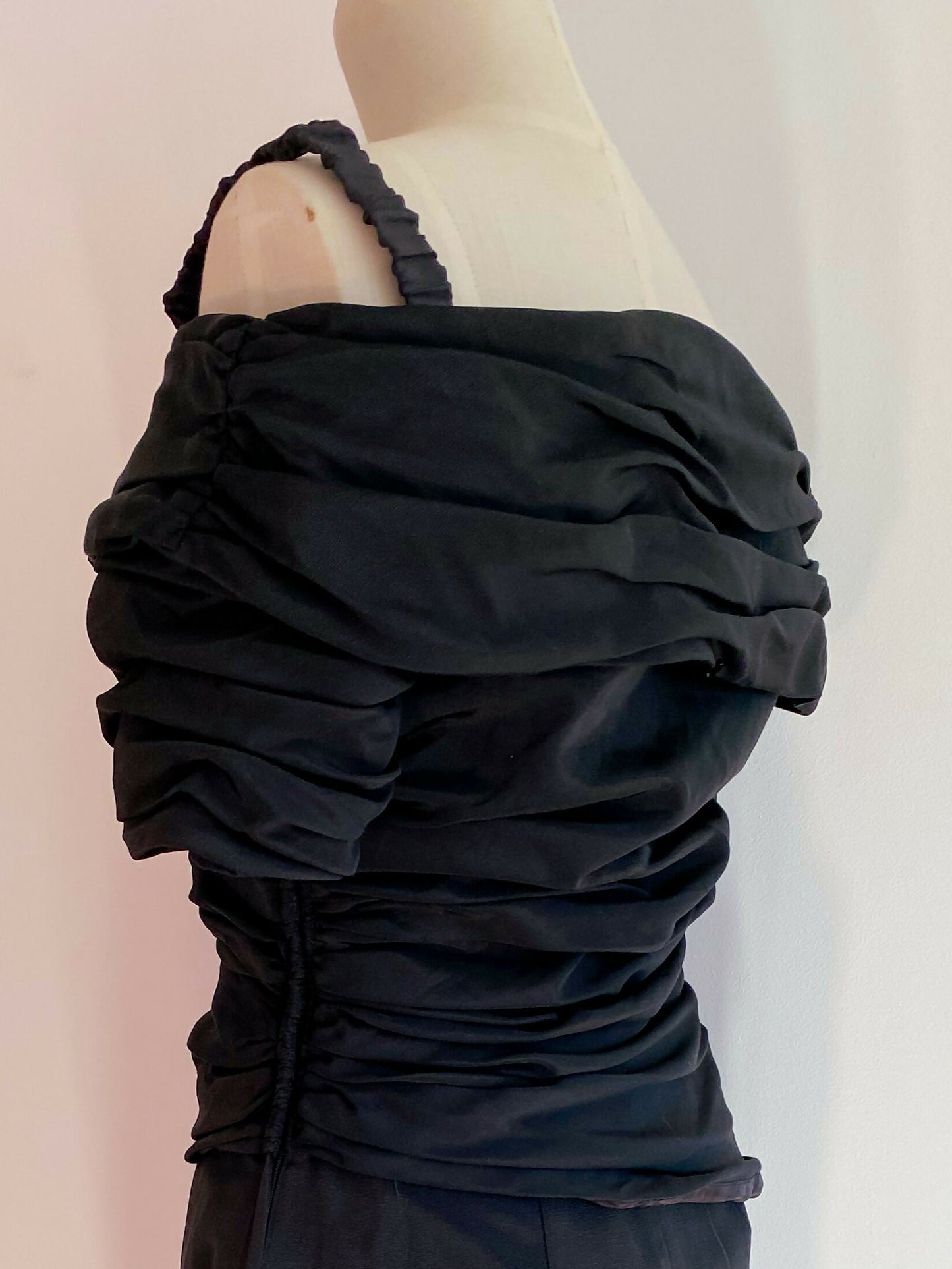 Geoff Bade Melbourne Size 10 Ruched Black Dress