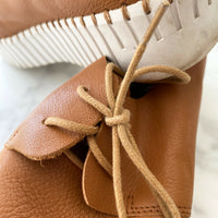 Midas Size 39 Caramel Leather Plimsoles