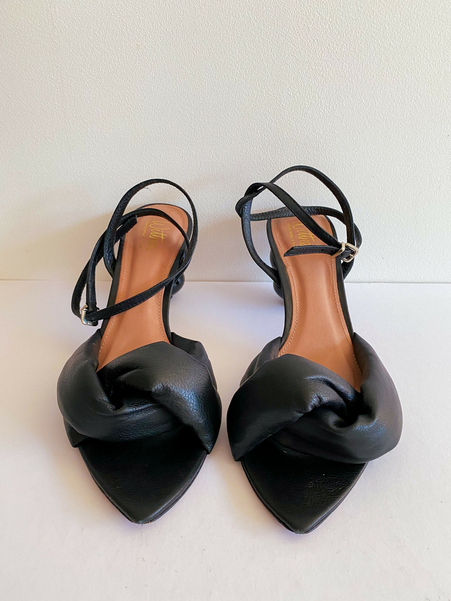 Wittner Size 41 Black Leather Mules