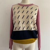 Women's Gorman Size 8 Oatmeal and Navy Sweater