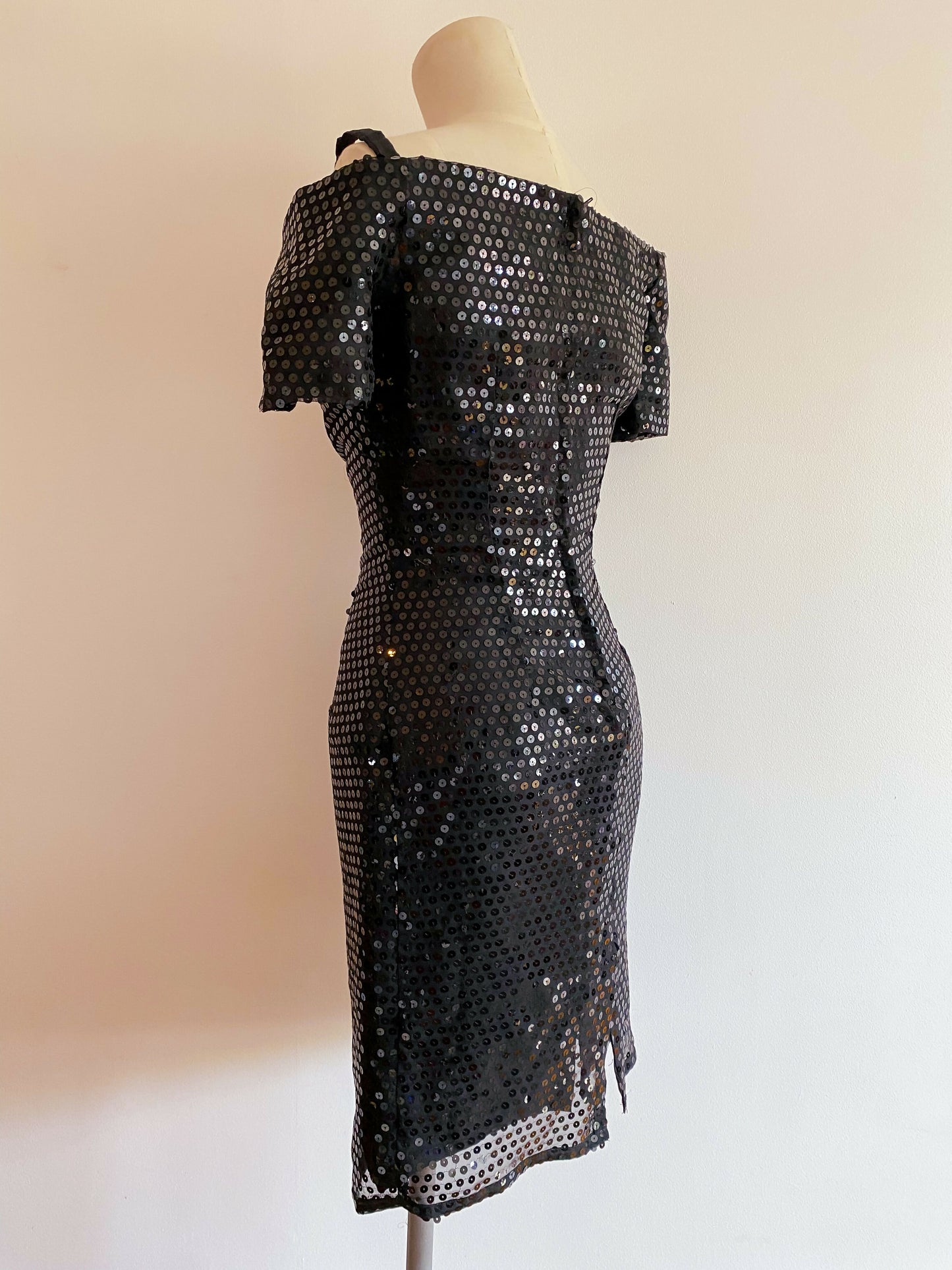 Opera by Richards Size 10 Sequinned Dress