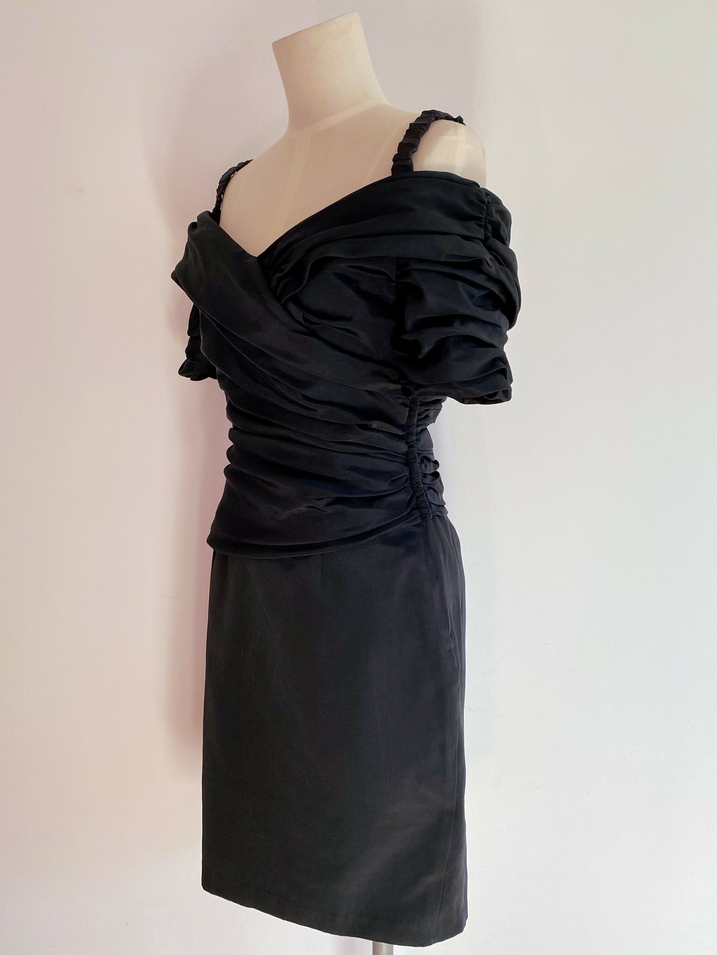 Geoff Bade Melbourne Size 10 Ruched Black Dress