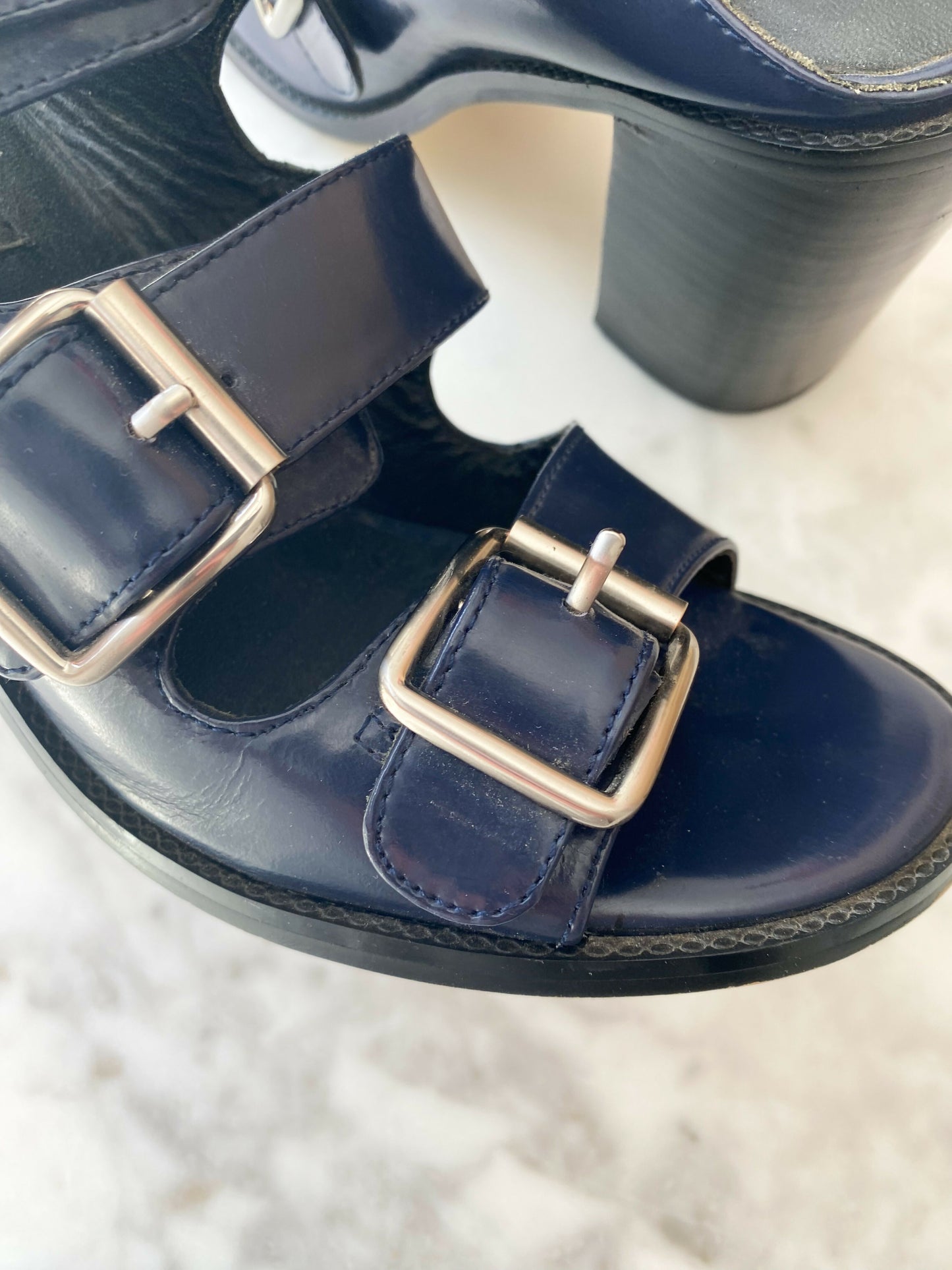 Women's Senso Size 38 Navy Leather Sandals