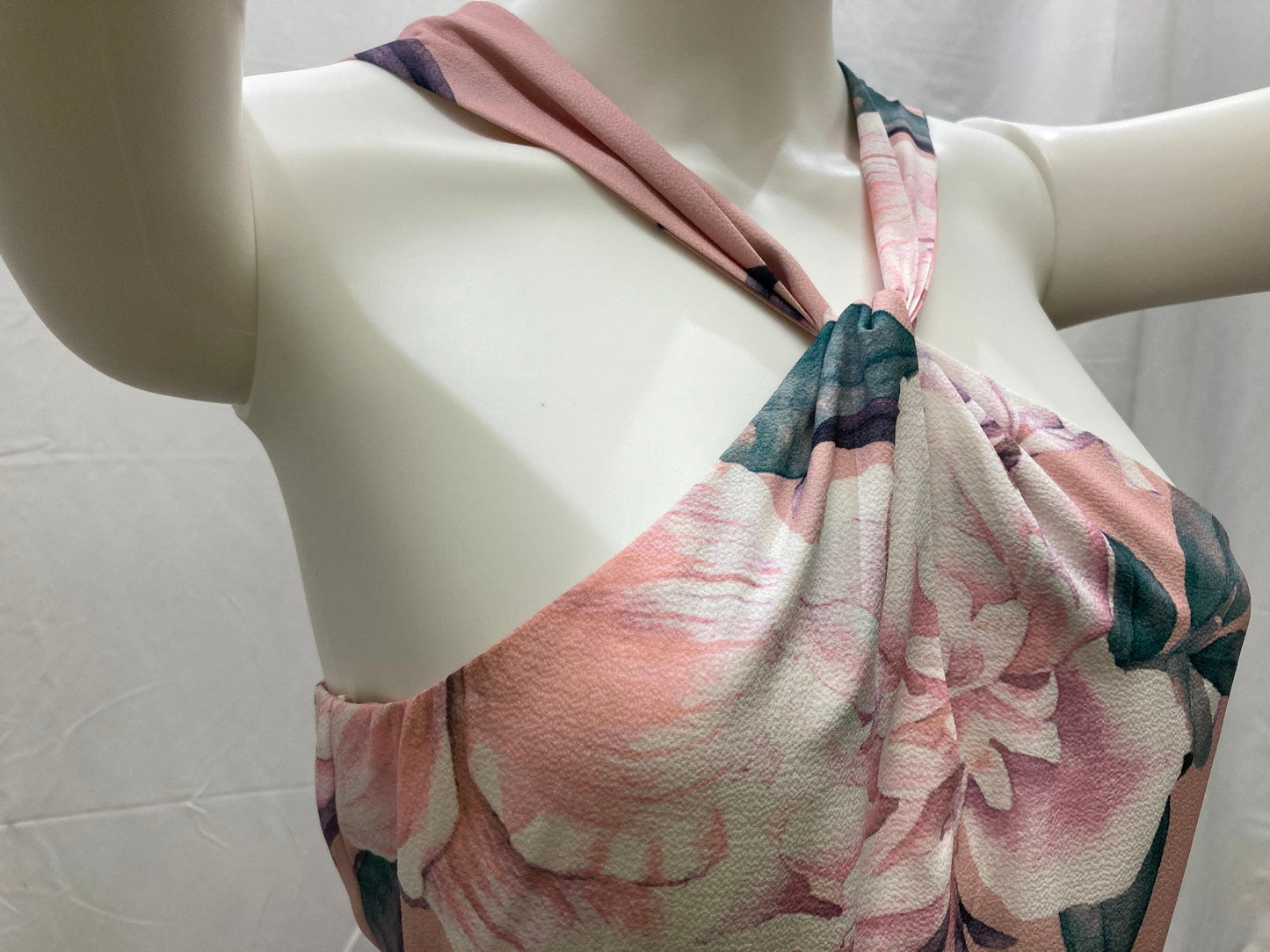 style-state-floral-maxi-halterneck-dress-blush-pink-ladies-sz-8-new