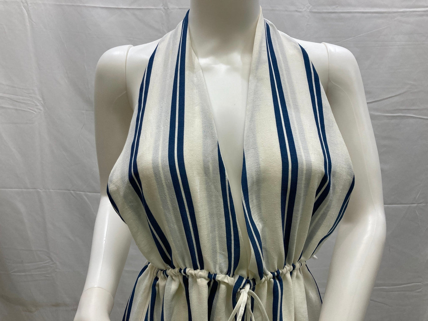 glassons-swim-open-back-halterneck-midi-dress-white-ladies-sz-m-new