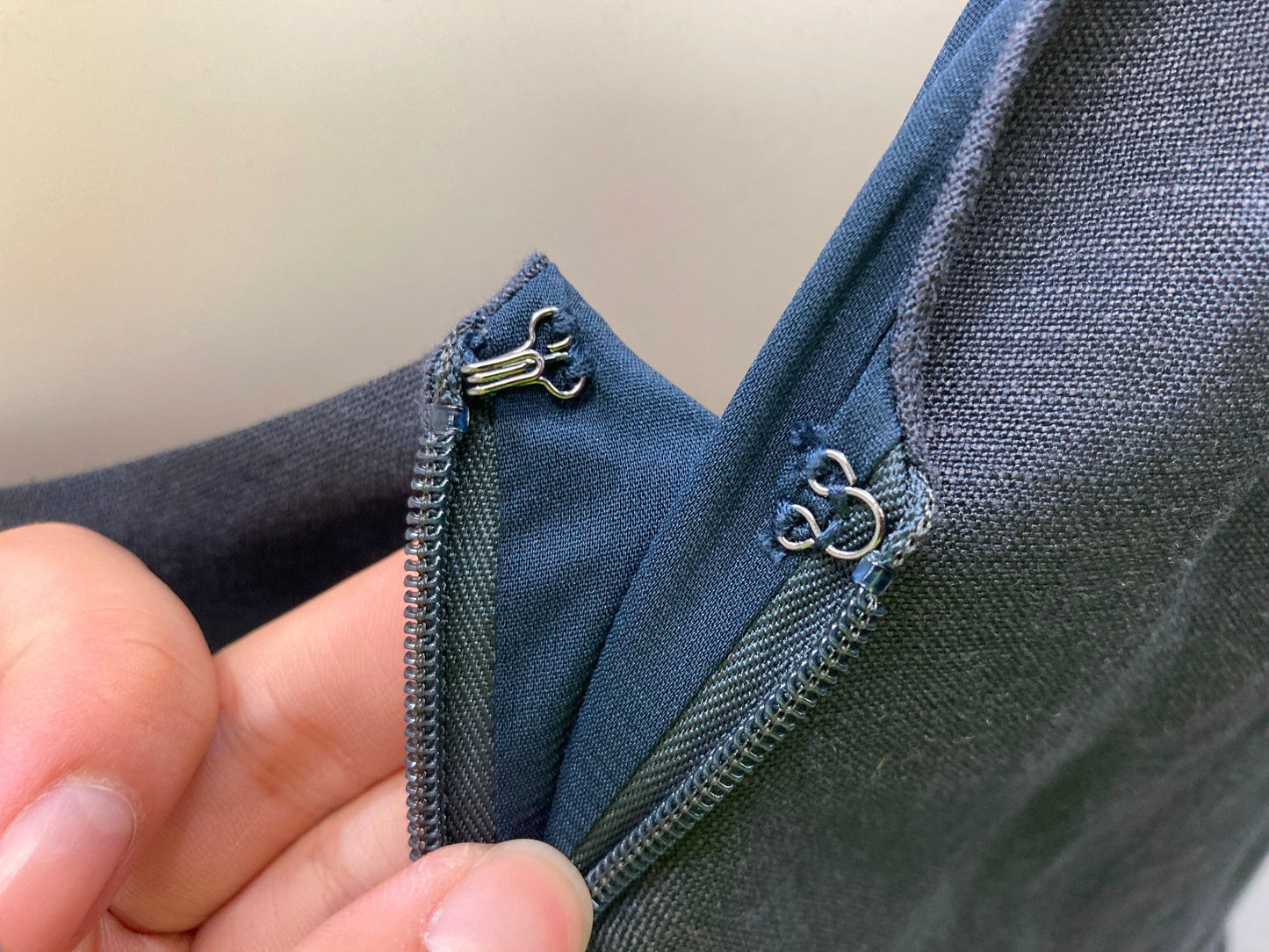 sheike-industry-puff-sleeves-jumpsuit-black-ladies-sz-16-new