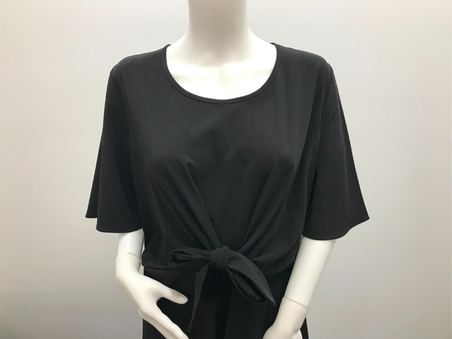 neon-cherry-australian-made-black-zip-back-midi-dress-ladies-size-xs-new