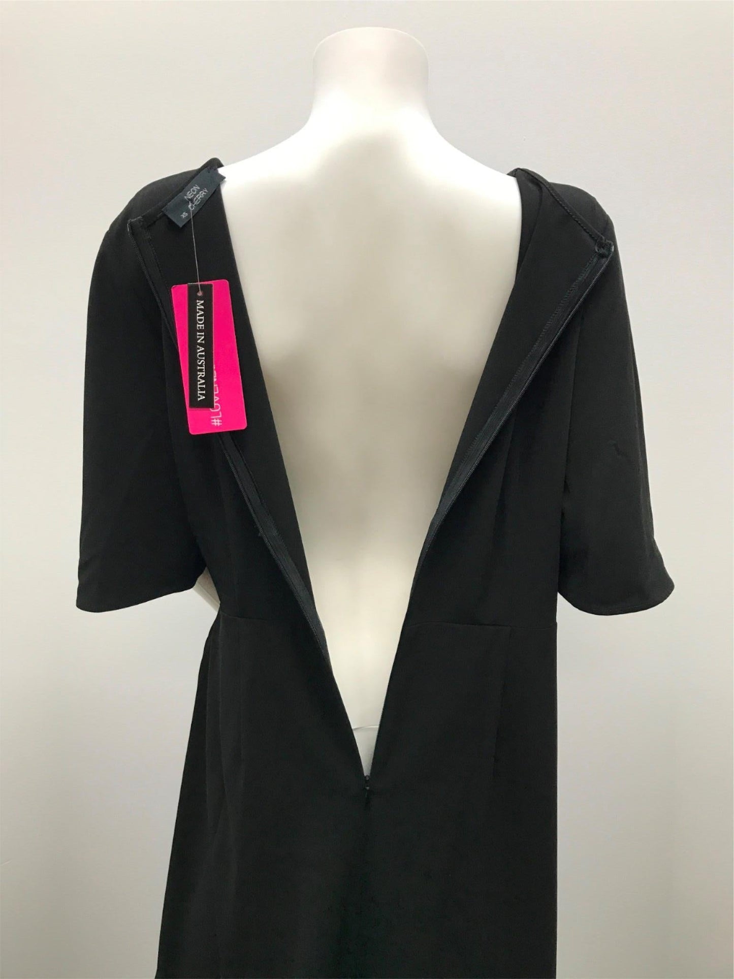 neon-cherry-australian-made-black-zip-back-midi-dress-ladies-size-xs-new