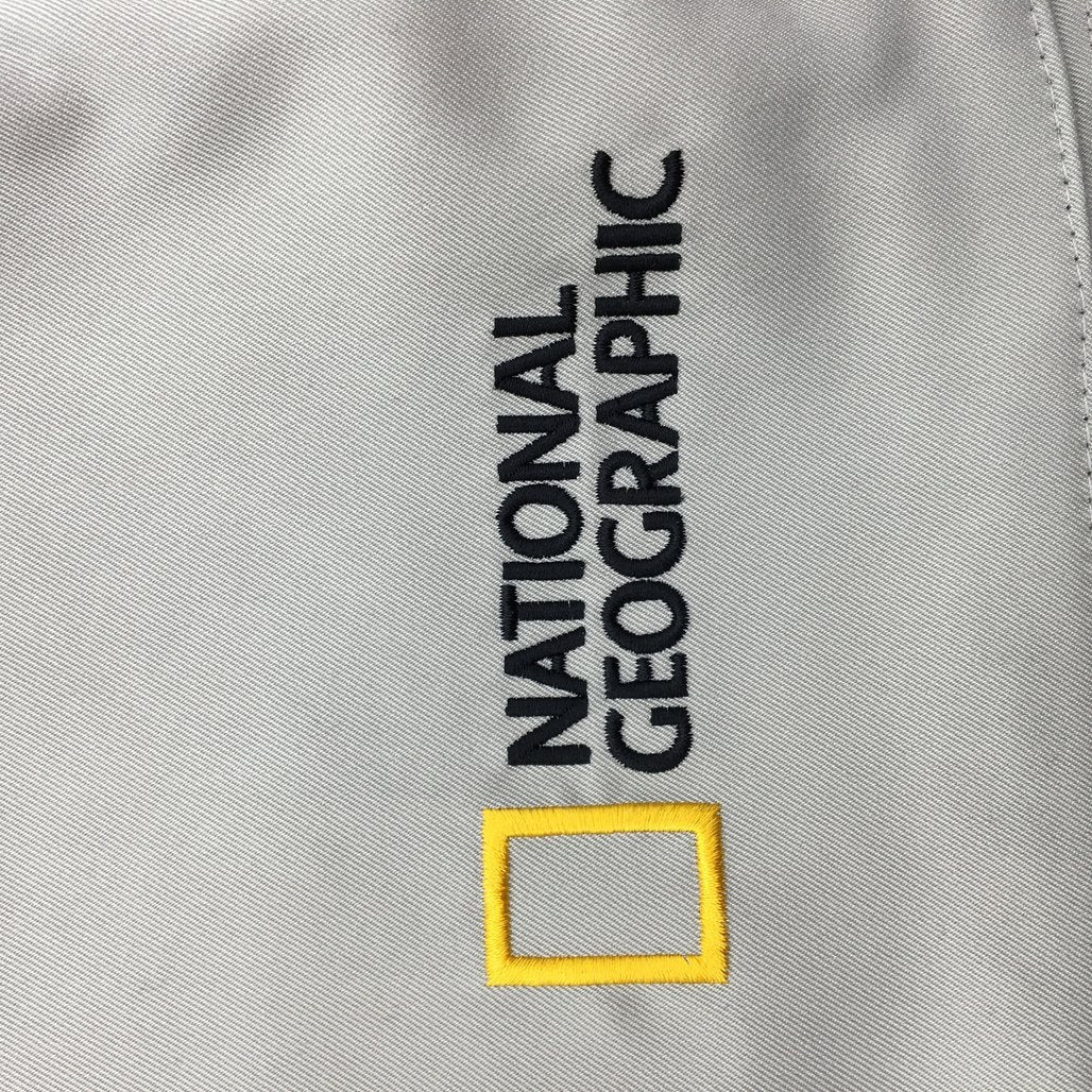 National Geographic Pocket Oak Beige Short Pants Mens Size US Small NEW