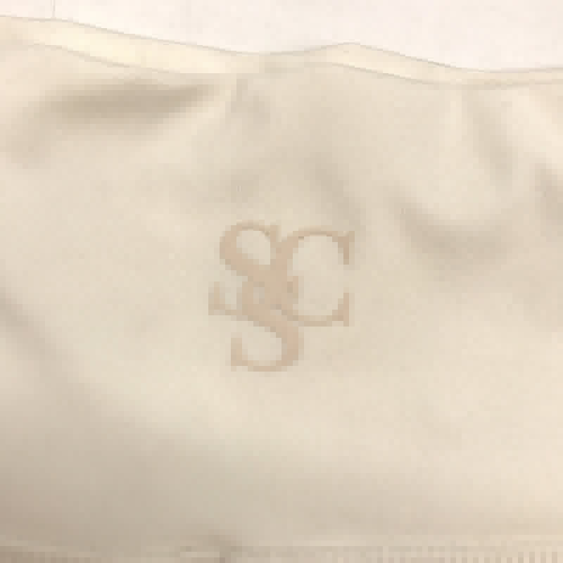 Subtitled Sports Club White Strechy Short Leggings Hot Shorts Women Size L NEW