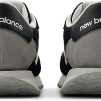 New Balance Lightweight Cushioned Sneakers BLACK/NB 103 WHITE Mens US 6 NEW