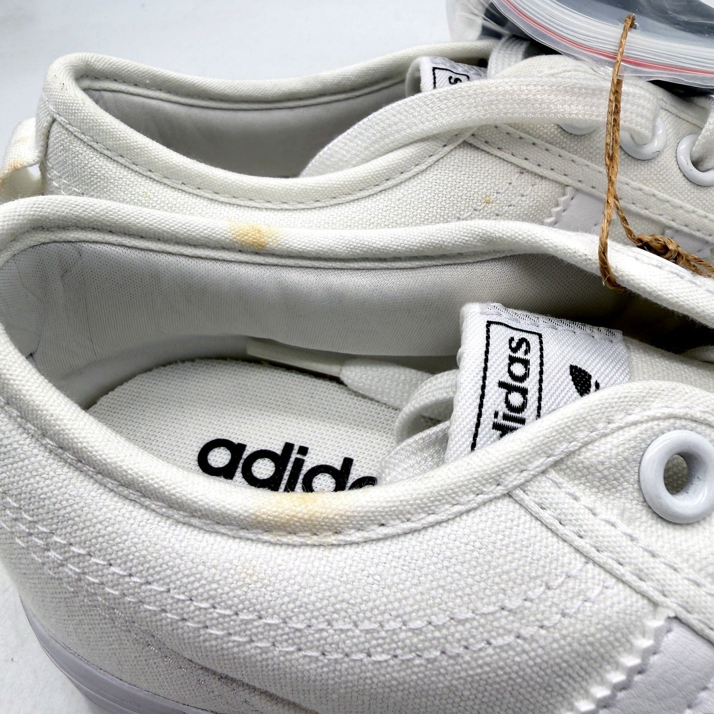 adidas Womens Nizza Platform Canvas White Sneakers - US Size 8.5 DEMO
