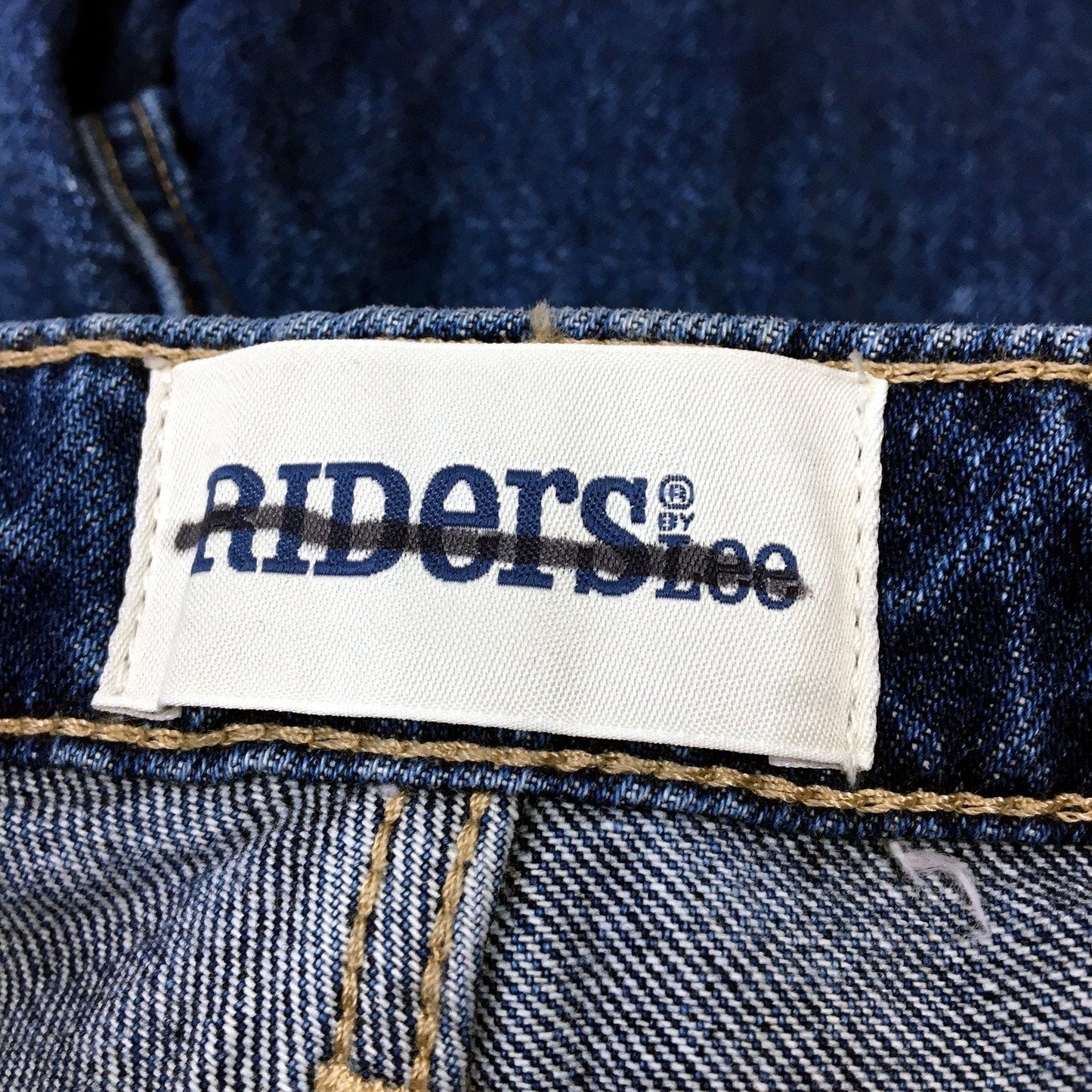 Riders by Lee Womens Mid Straight Short Denim Shorts Somedays Blue Size 9 NEW