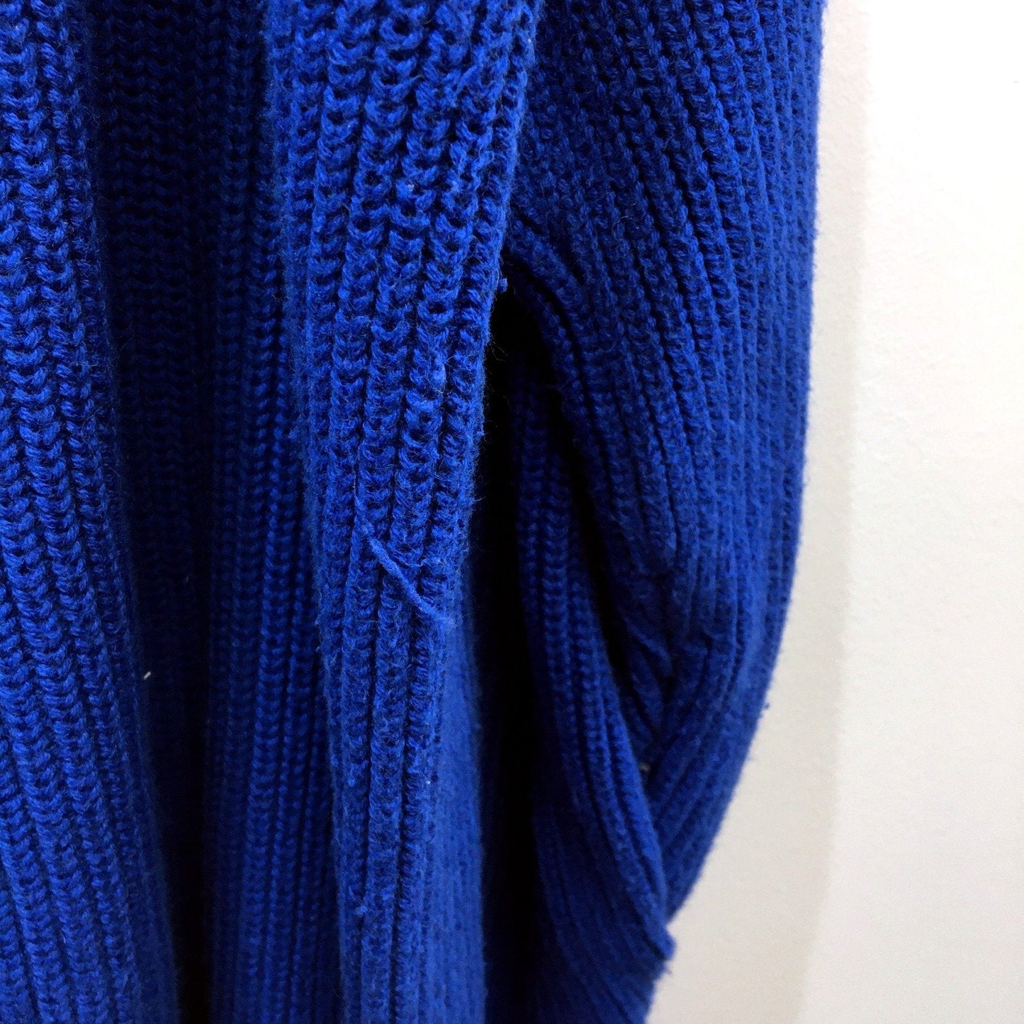 Wayne Cooper Womens Blue Knit Pullover Sweater with Zipper detial, Size L