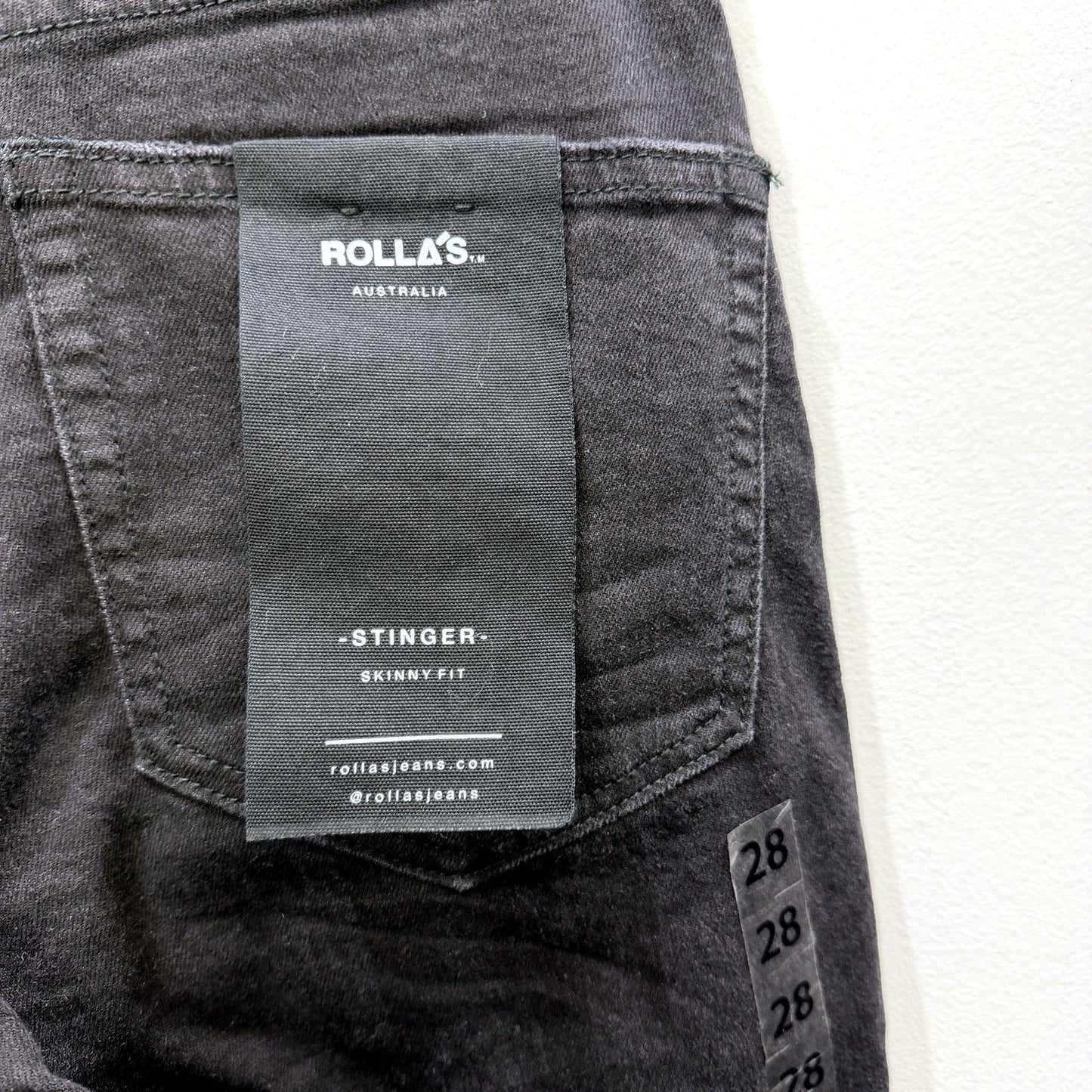 Rollas Womens Stinger Black Rip Skinny Jeans Distressed Denim Size 30/32 NEW