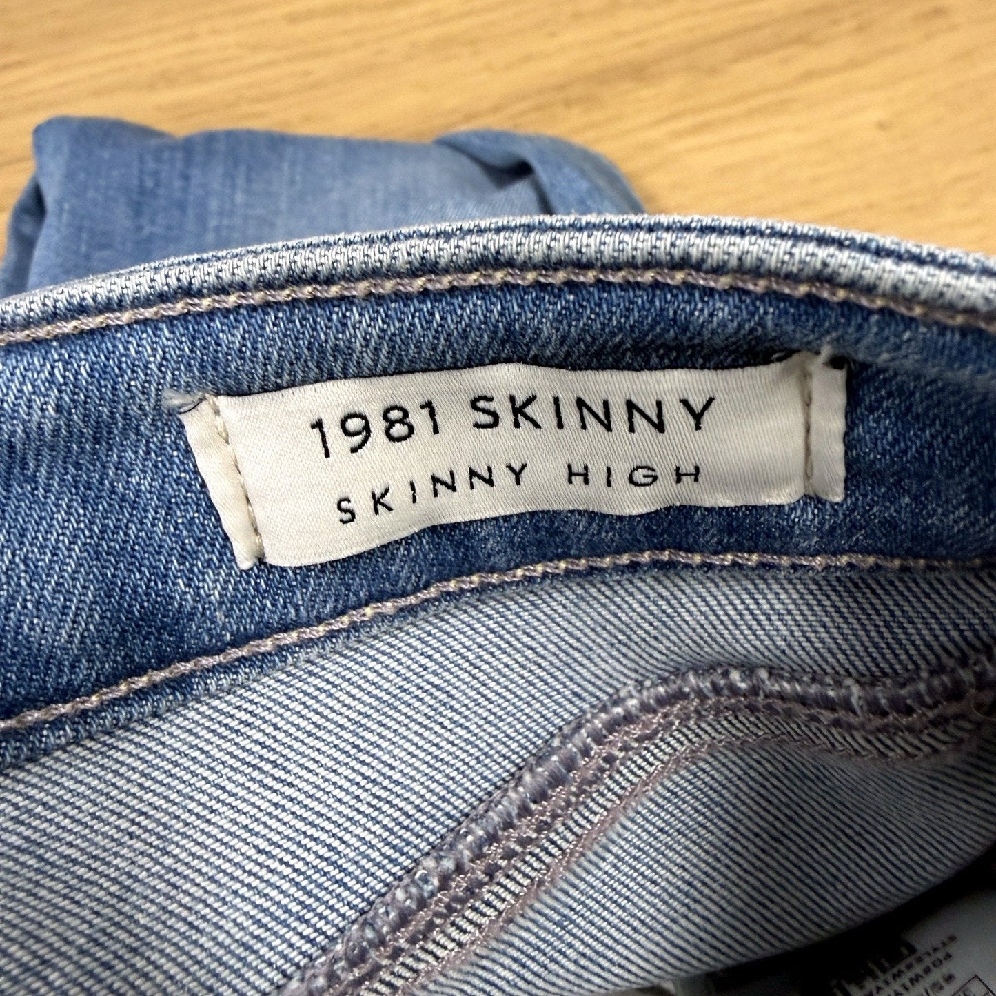 Guess Womens 1981 Skinny High Rise Dark Blue Jeans T25 x L31 NEW