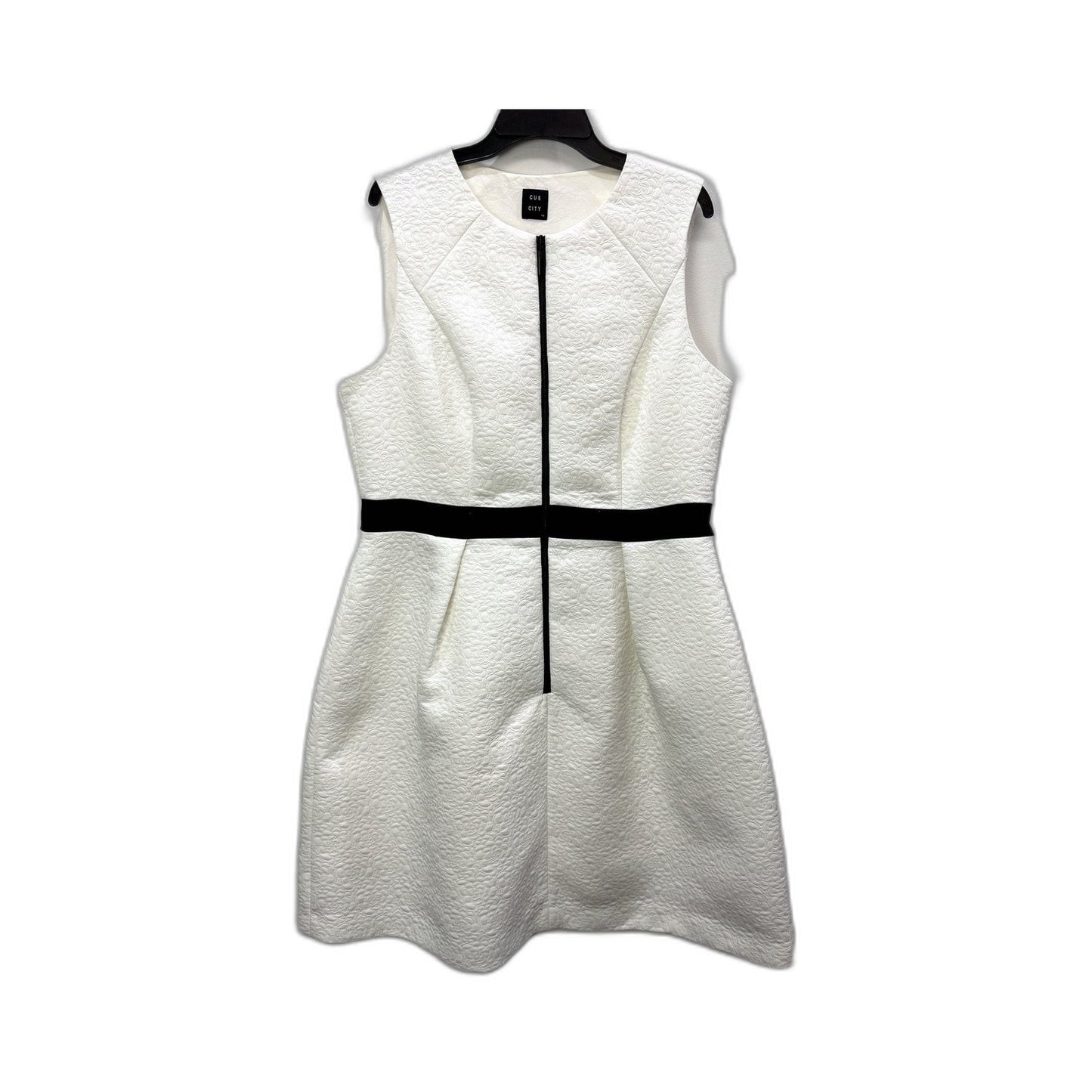Cue City Womens Quilted Sleeveless Zipper Dress in White, Size 14 NEW