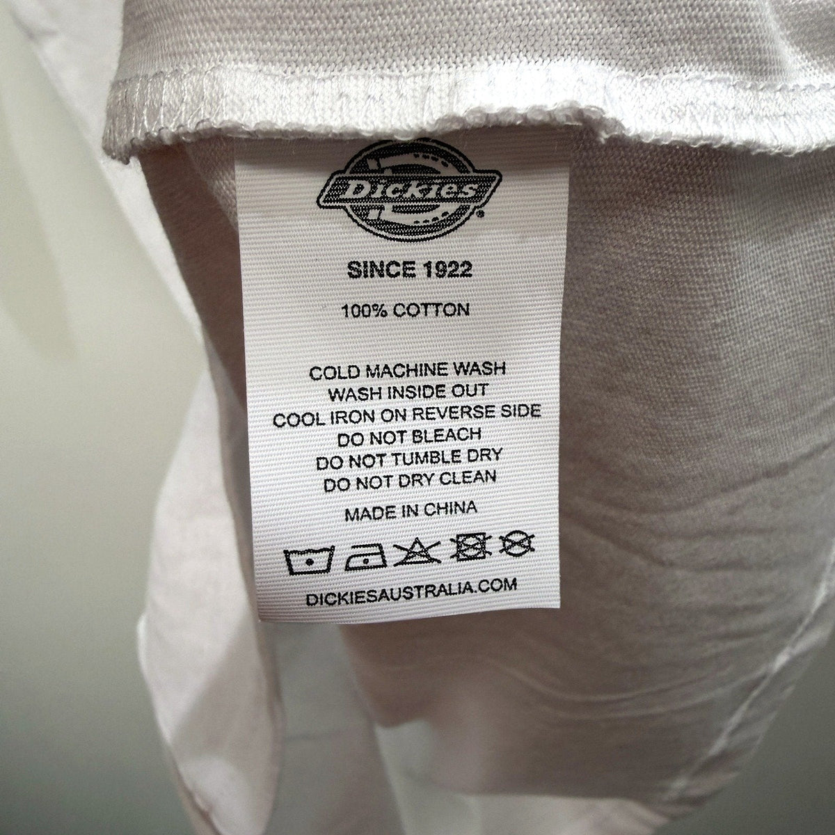 Dickies Mens Original White Cotton Casual Comfortable T-Shirt, Size M NEW