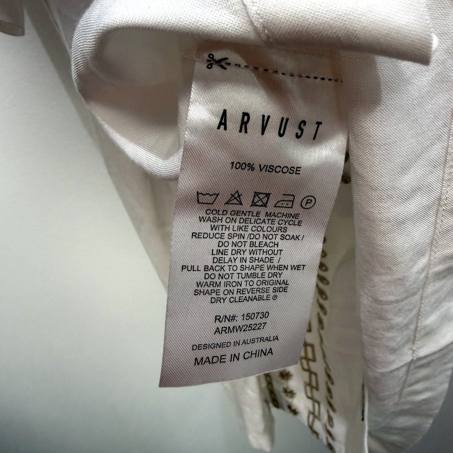 Arvust Mens Button-Down Shirt Embroidered Patterns Casual Formal White NEW
