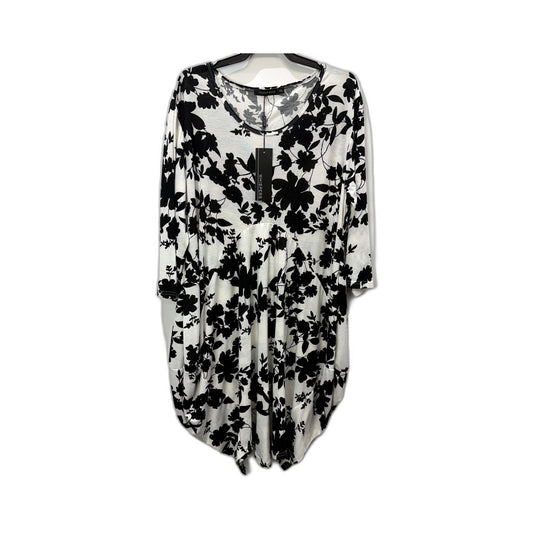 Whispers Womens Floral Print Dress Casual Feminine Lightweight Black and NEW