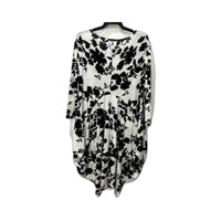 Whispers Womens Floral Print Dress Casual Feminine Lightweight Black and NEW