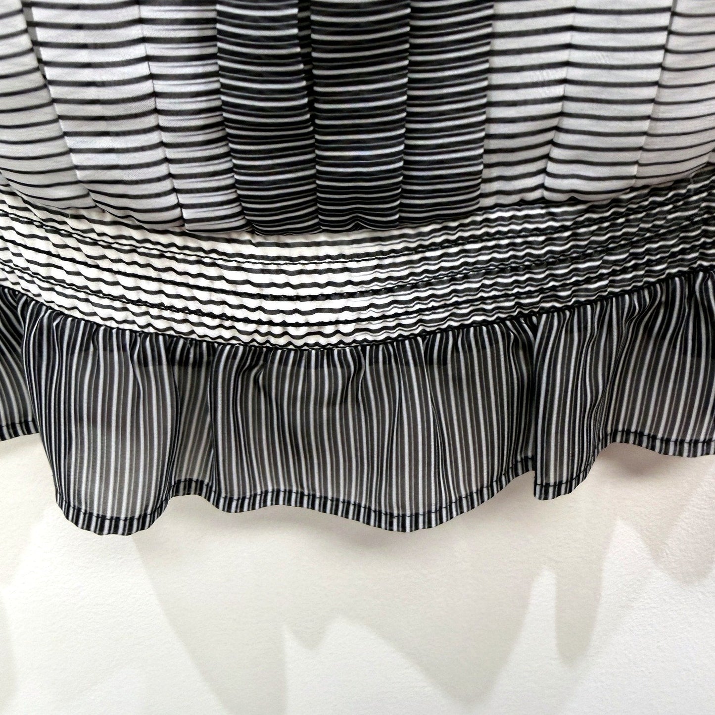 Ted Baker Womens Sleeveless Striped Blouse in Black and White, Size 1