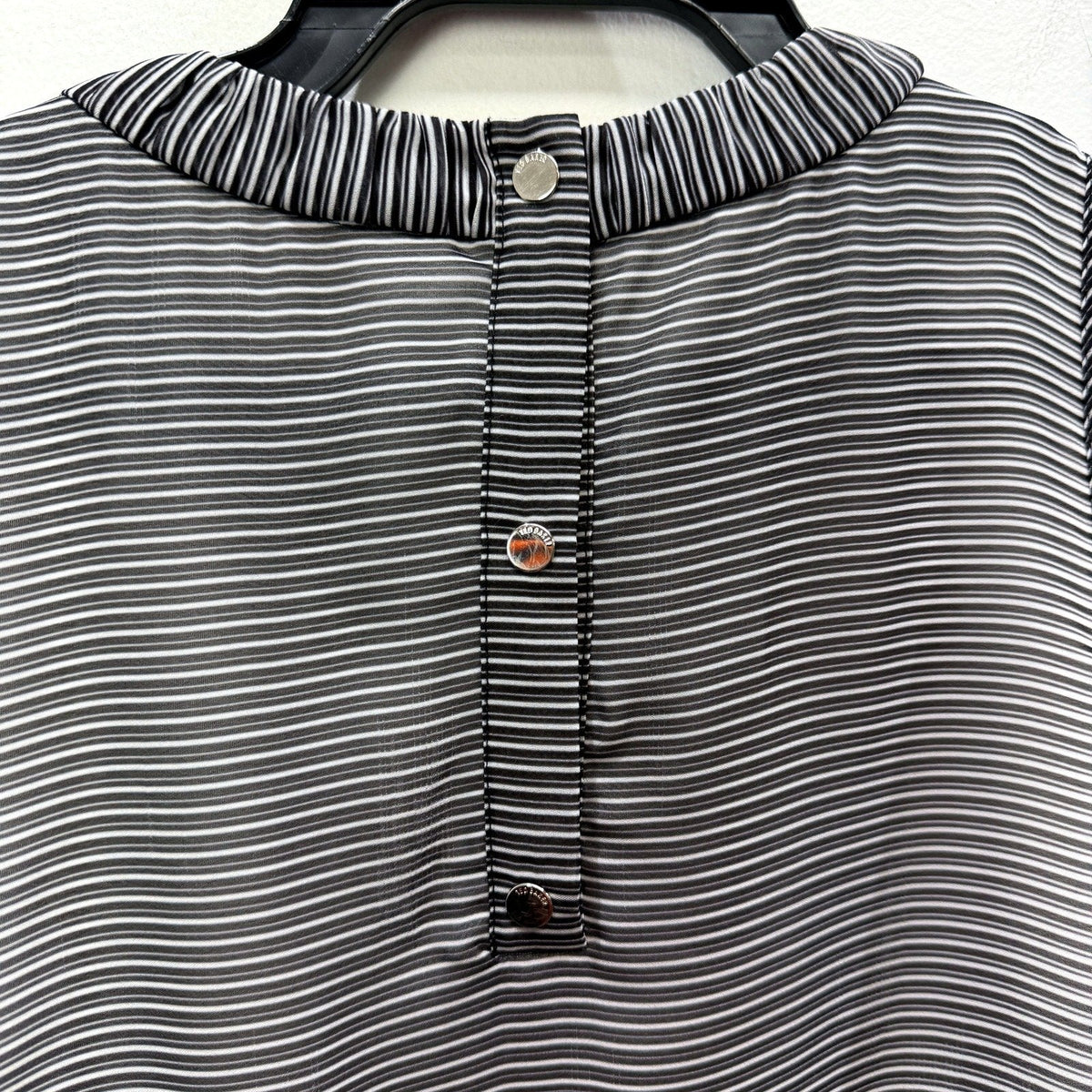Ted Baker Womens Sleeveless Striped Blouse in Black and White, Size 1