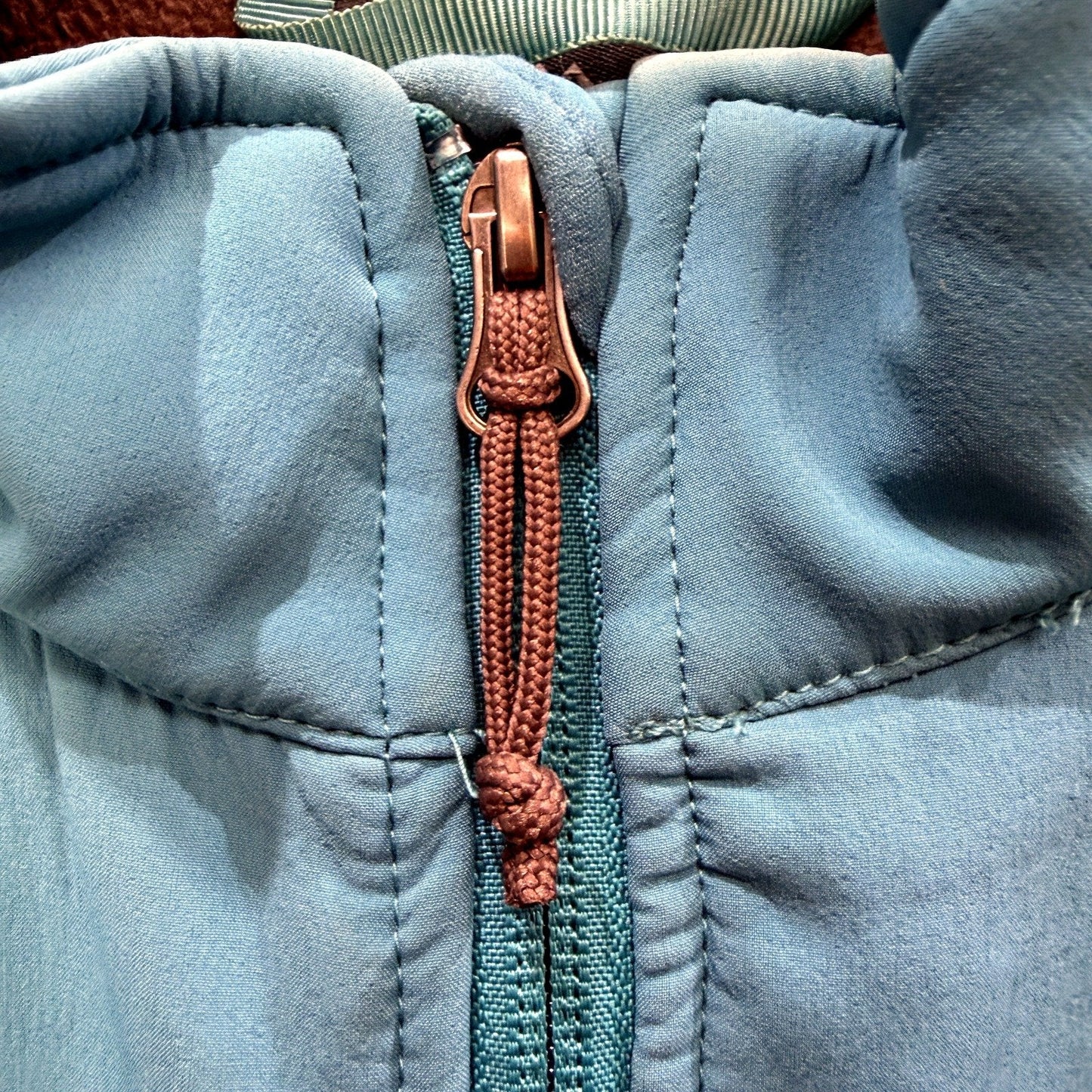 Kathmandu Womens Softshell Jacket with Fleece Lining, Teal Blue, Size 16