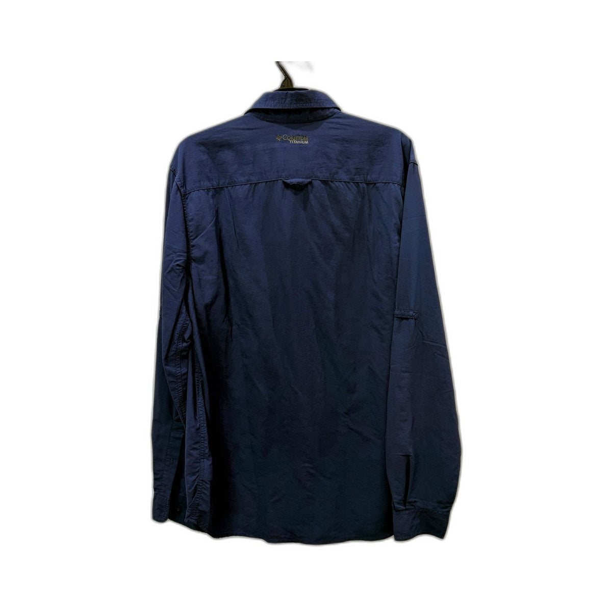 Columbia Mens Titanium Waterproof Insulated Shacket in Navy Blue Size M