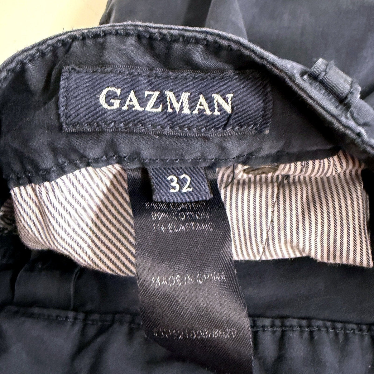 Gazman Mens Featherweight Cotton Navy Blue Jean Pants, Size 32