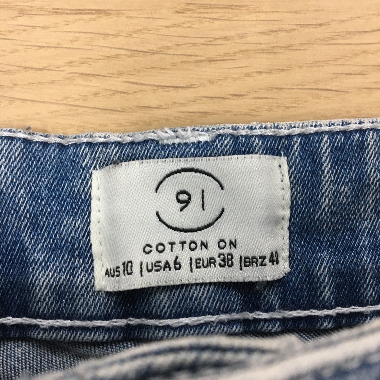 91 Cotton On Mid Rise Distressed Denim Shorts Light Blue Women's Size 10 NEW