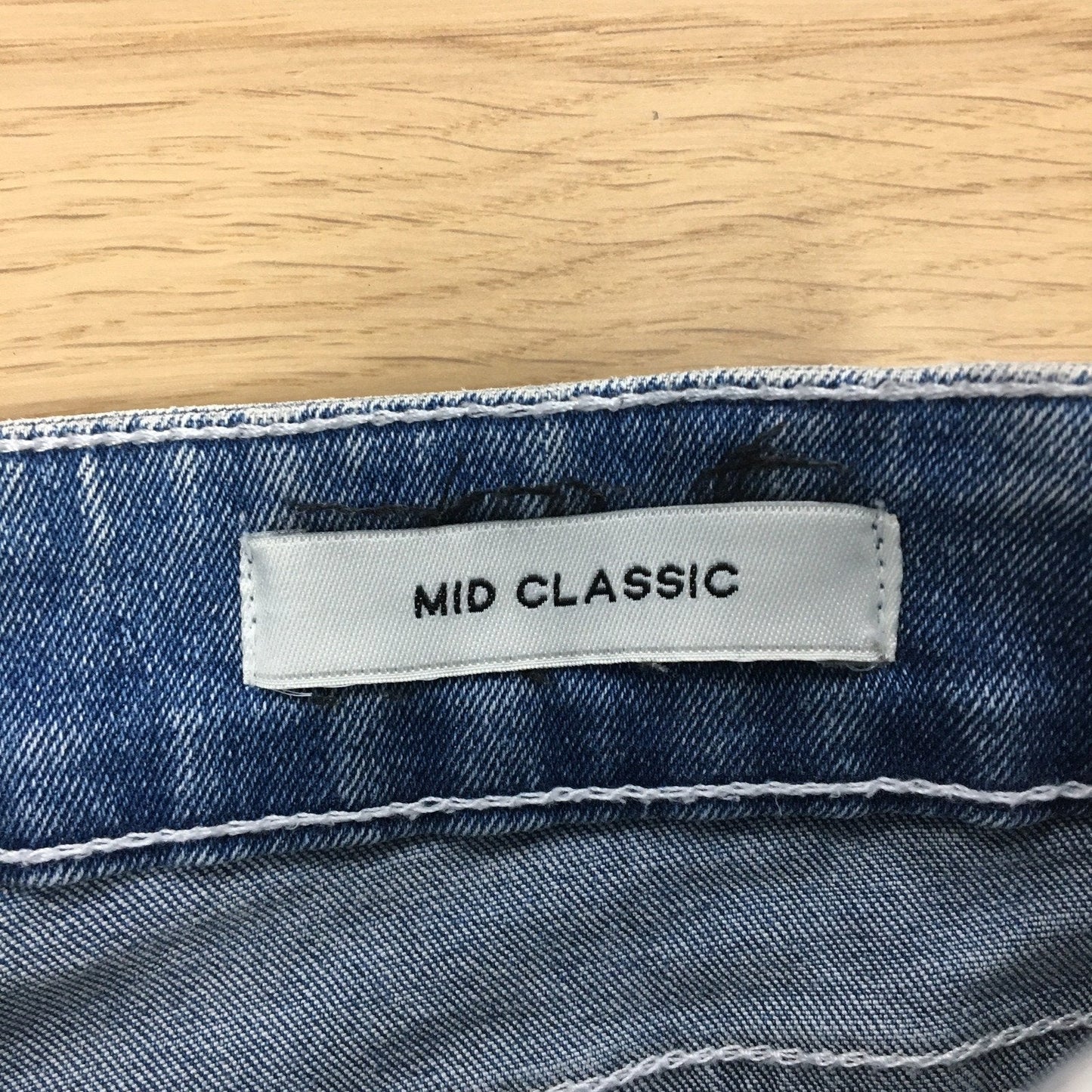 91 Cotton On Mid Rise Distressed Denim Shorts Light Blue Women's Size 10 NEW
