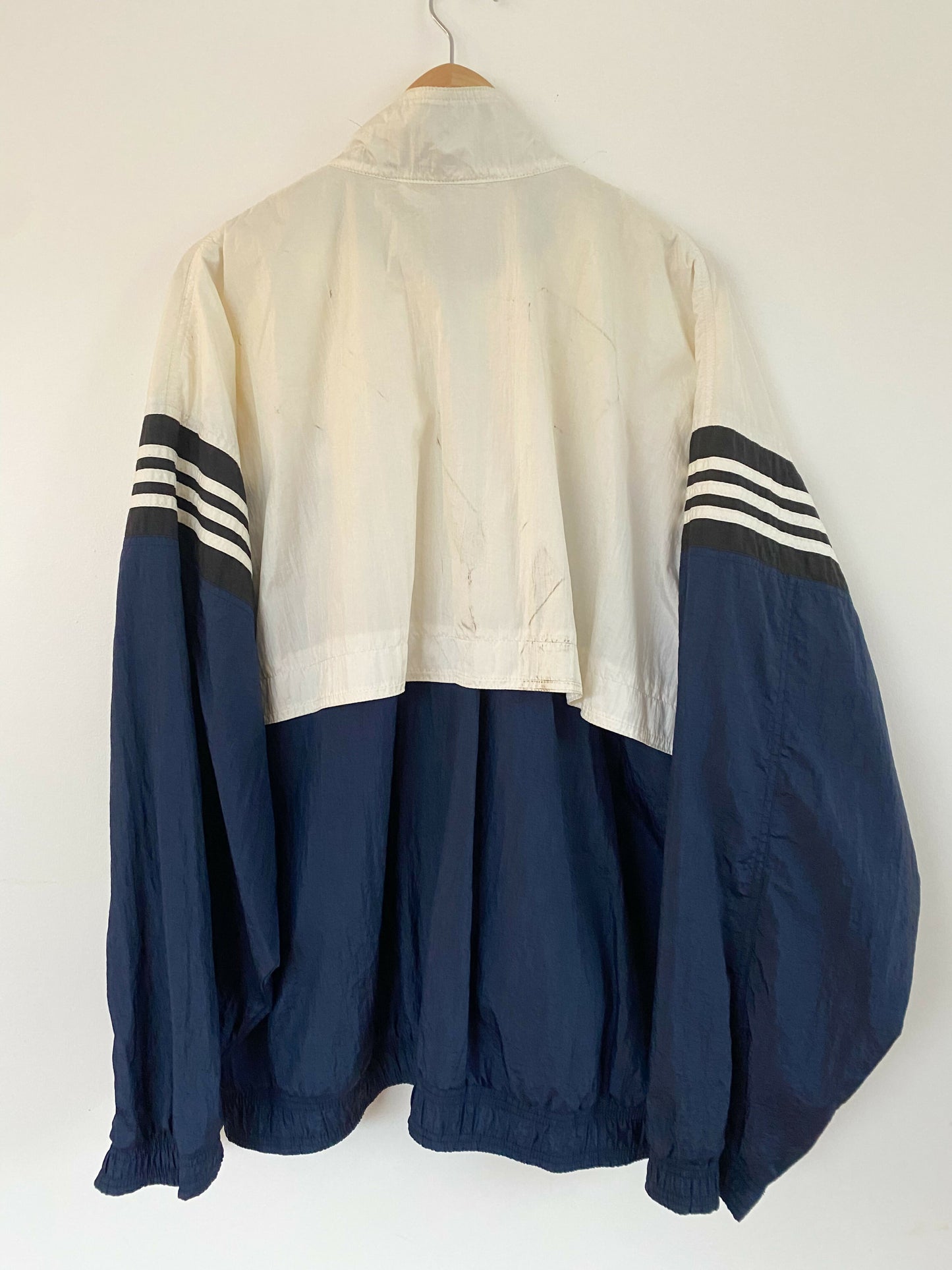 Men's Adidas Size Extra Large Navy and Cream Jacket