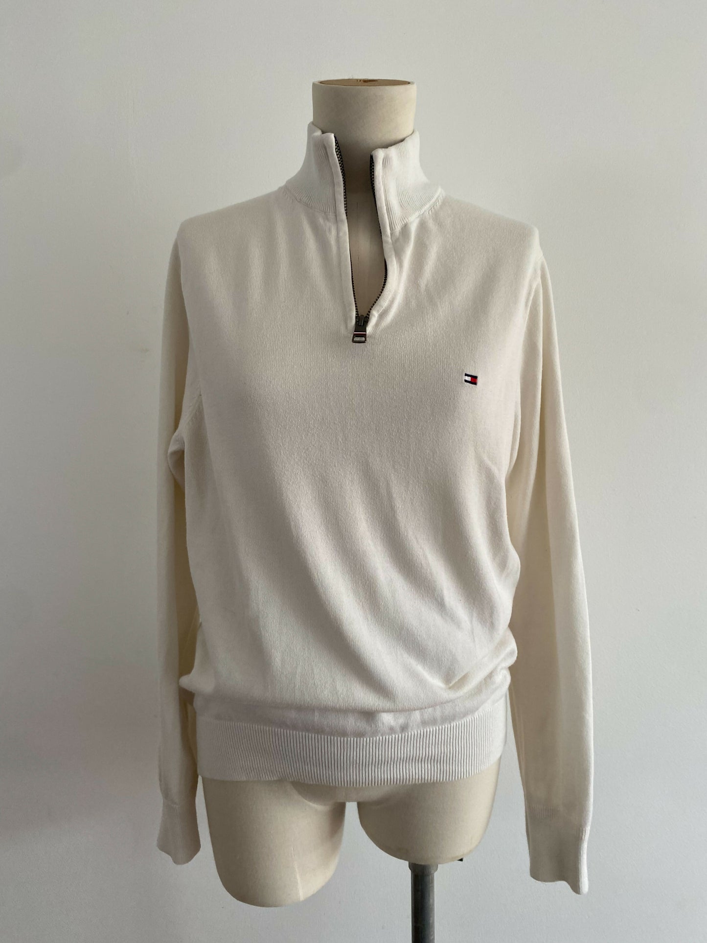 Women's Size XS Tommy Hilfiger White Cotton Pullover