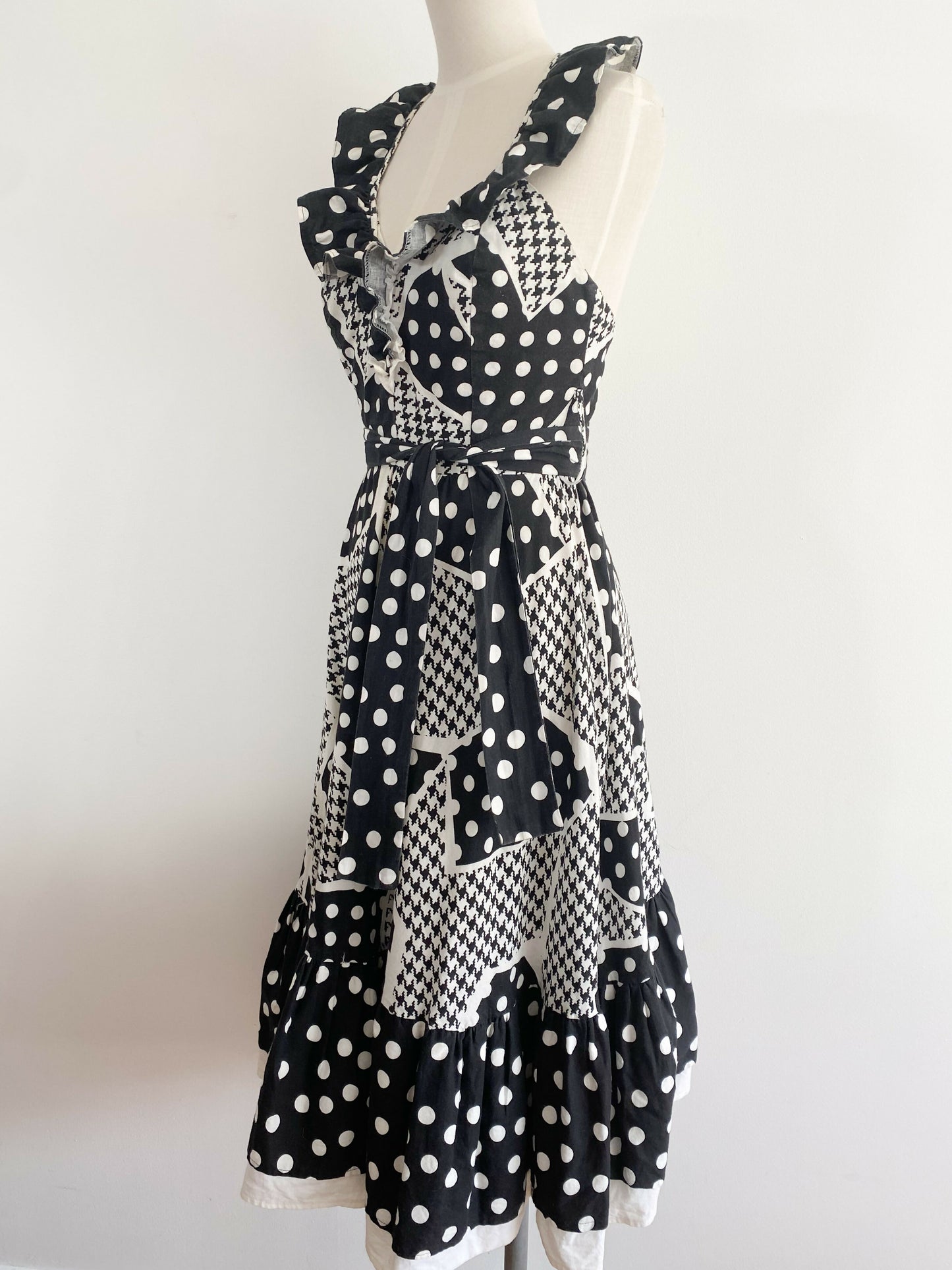 Pret-A-Porter Size 8 Monochrome Ruffled Polka-Dot Cotton Midi Dress