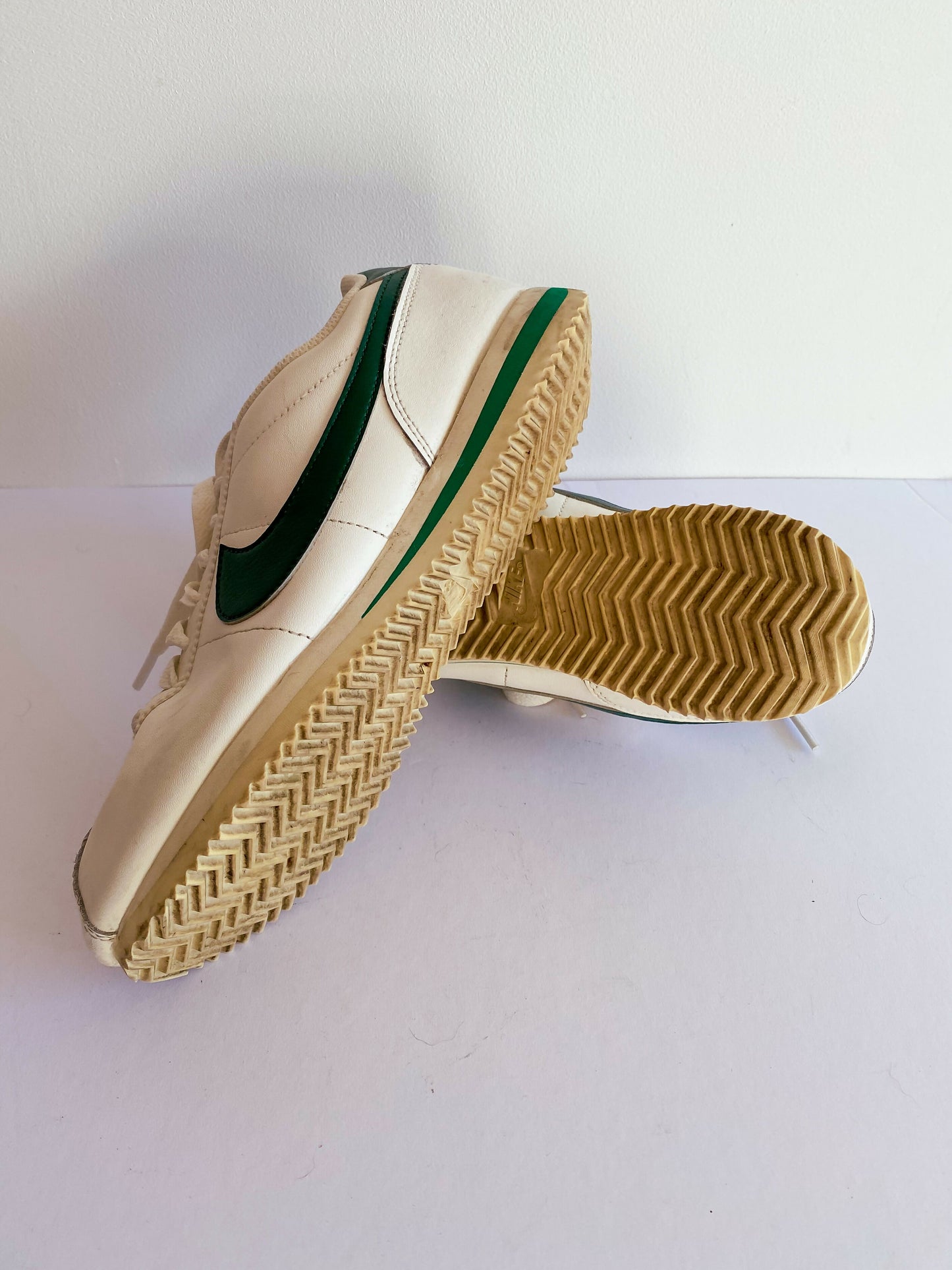 Nike Cortez Size 39 Gorge Green and Malachite Sneakers (DN1791-101)