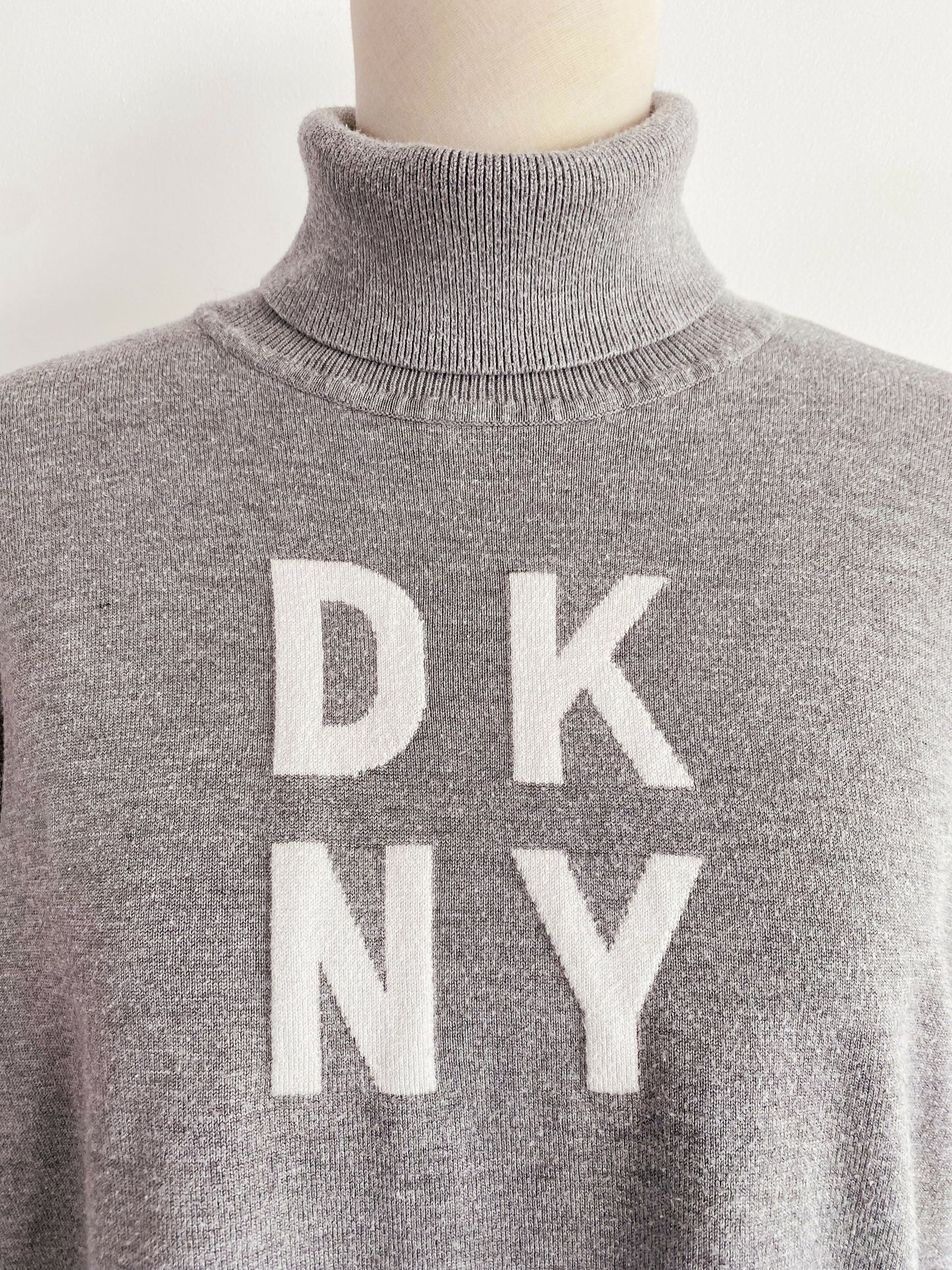 DKNY Size Medium Knitted Turtleneck Jumper