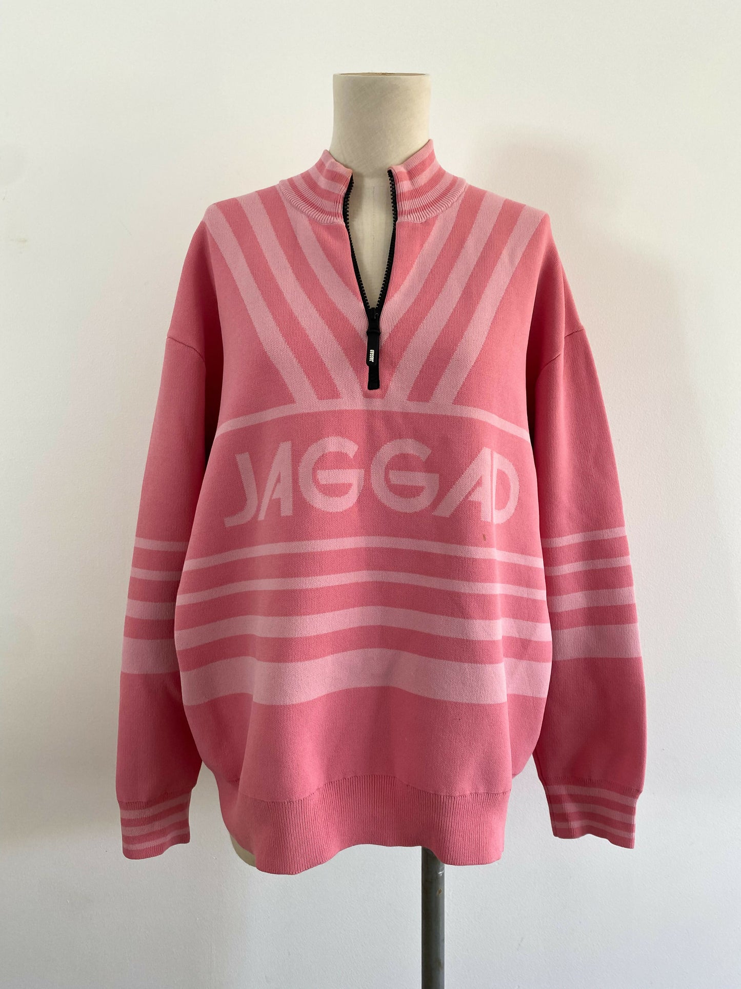 Women's Size M Jaggad Pink Knit Jumper