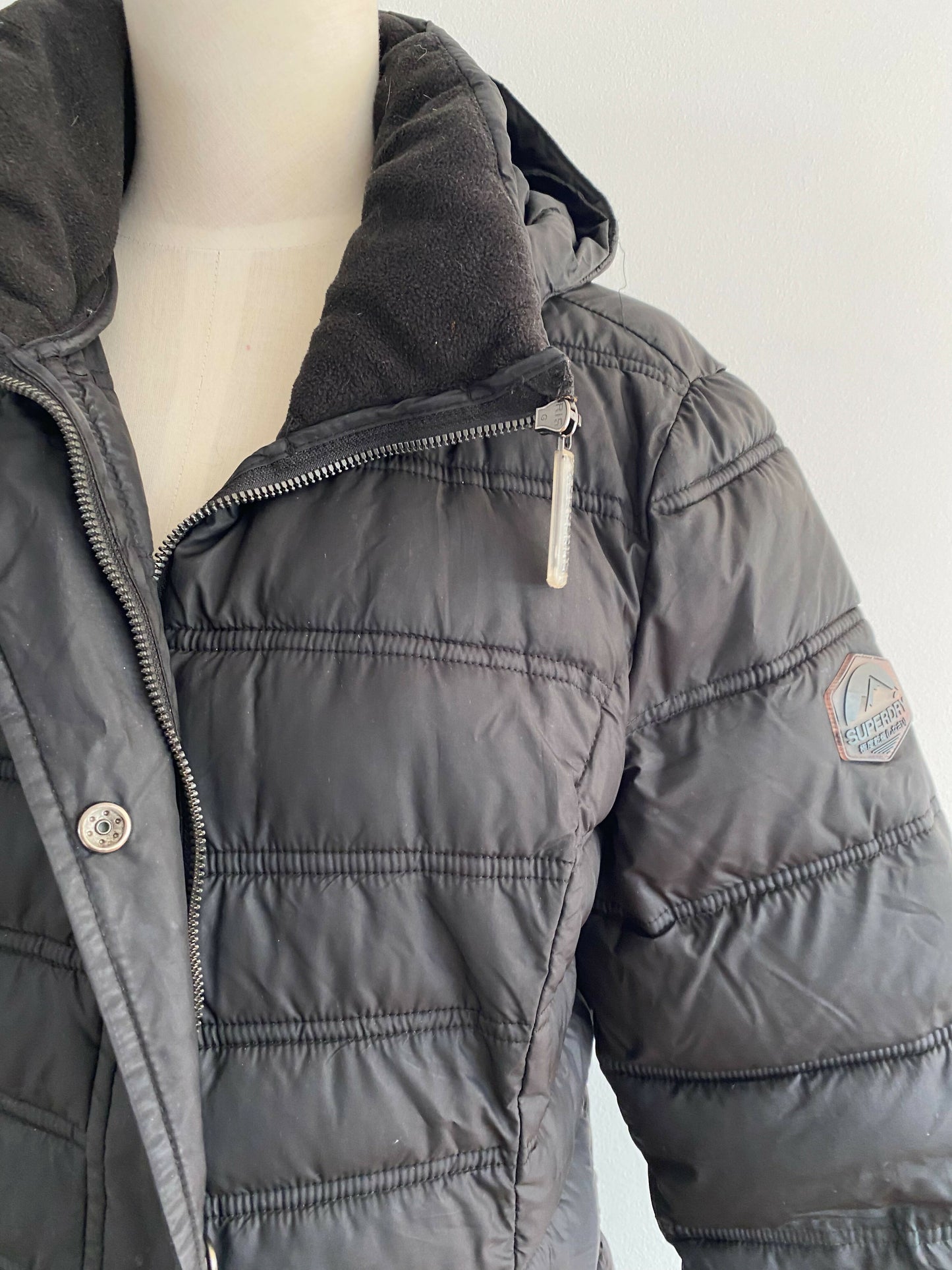 Women's Superdry Size 12 Padded Black Jacket