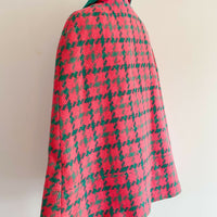 Jaynewear Size 14 Houndstooth Poncho