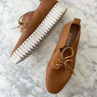 Midas Size 39 Caramel Leather Plimsoles