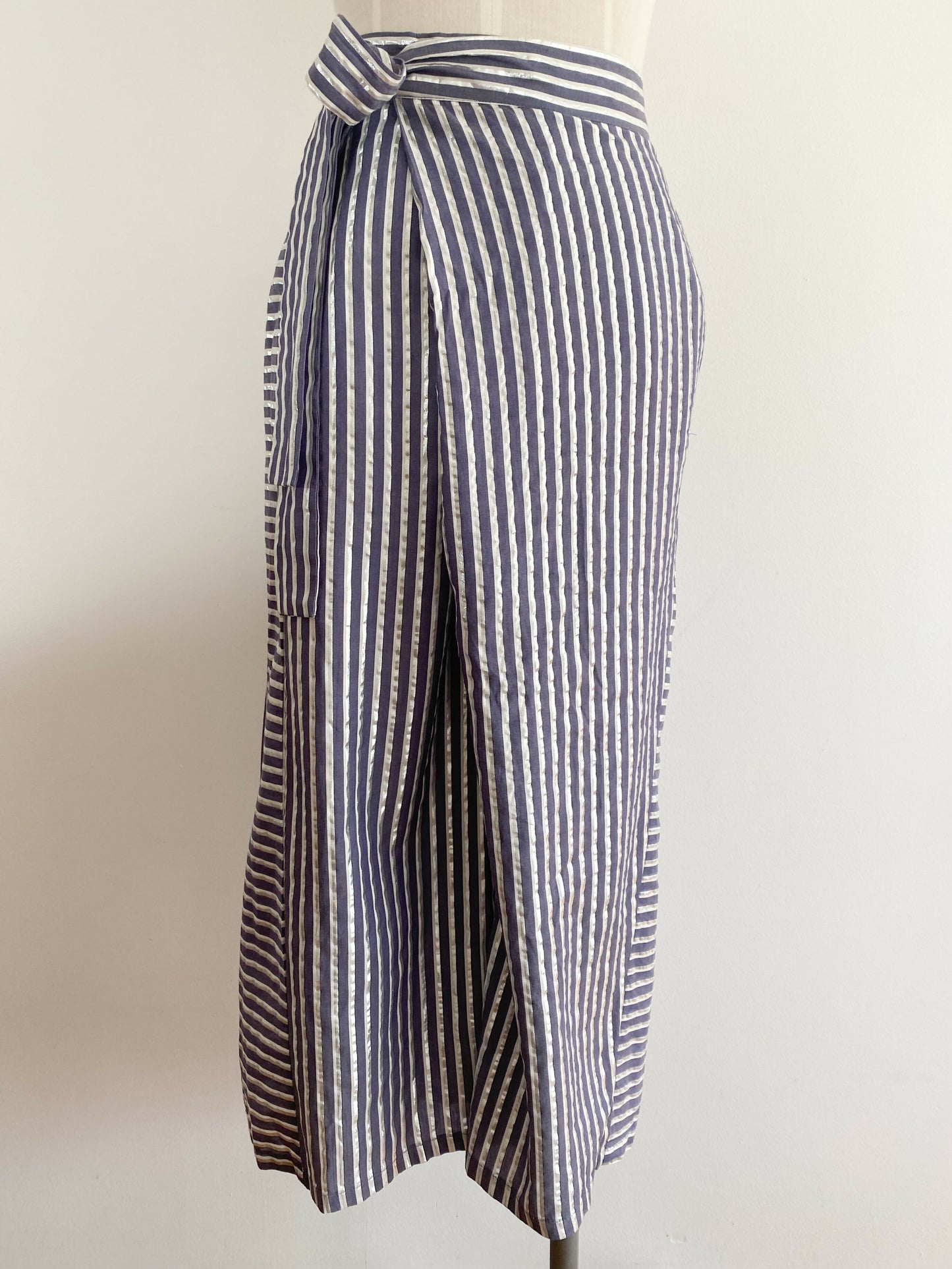 Seed Heritage Size 8 Metallic Striped Wide-Leg Pants