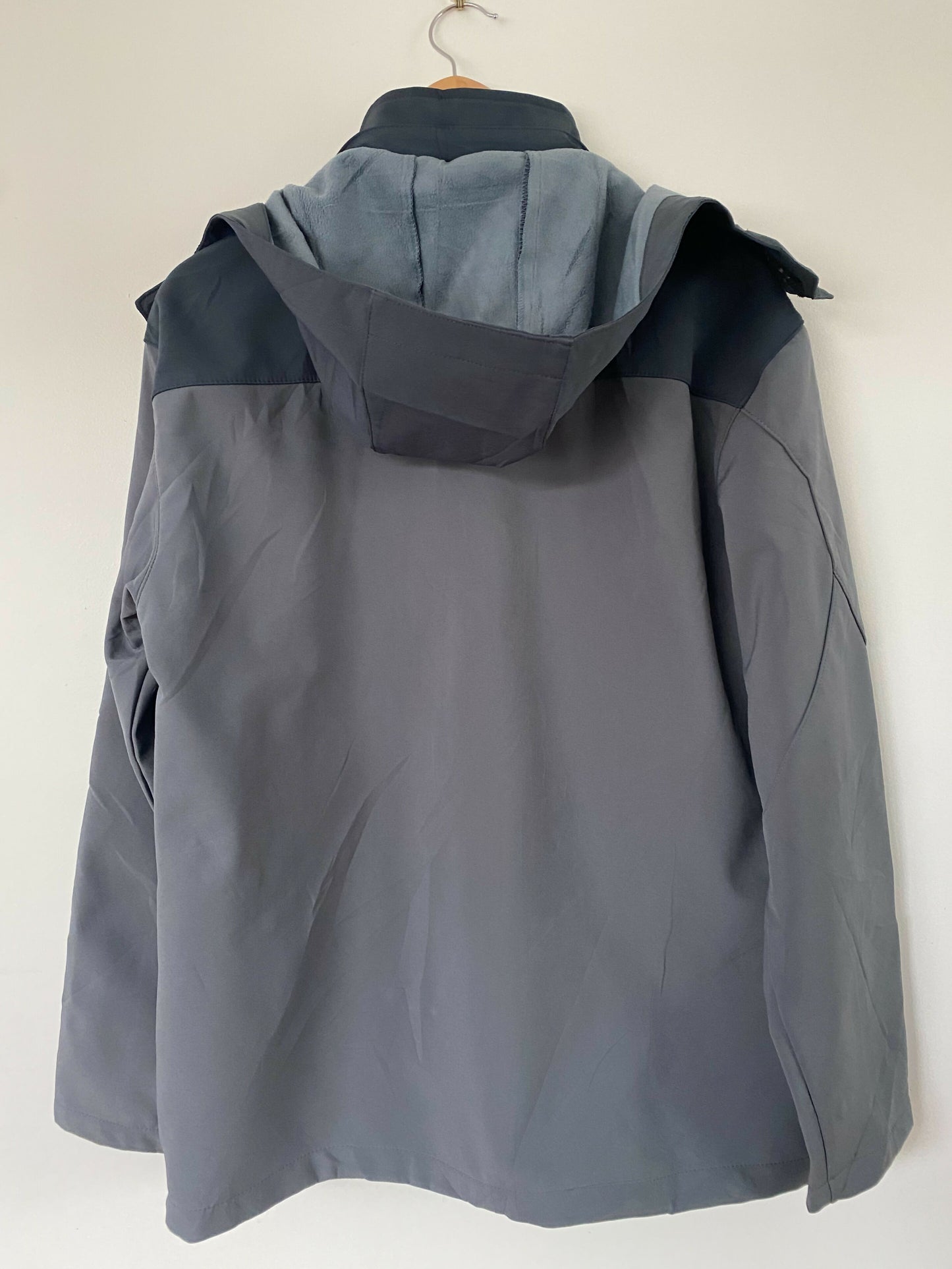 Men's Nautica Size 95 Navy and Grey Padded Jacket