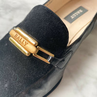 Bally Size 41 Women's Black Leather and Velvet Loafers