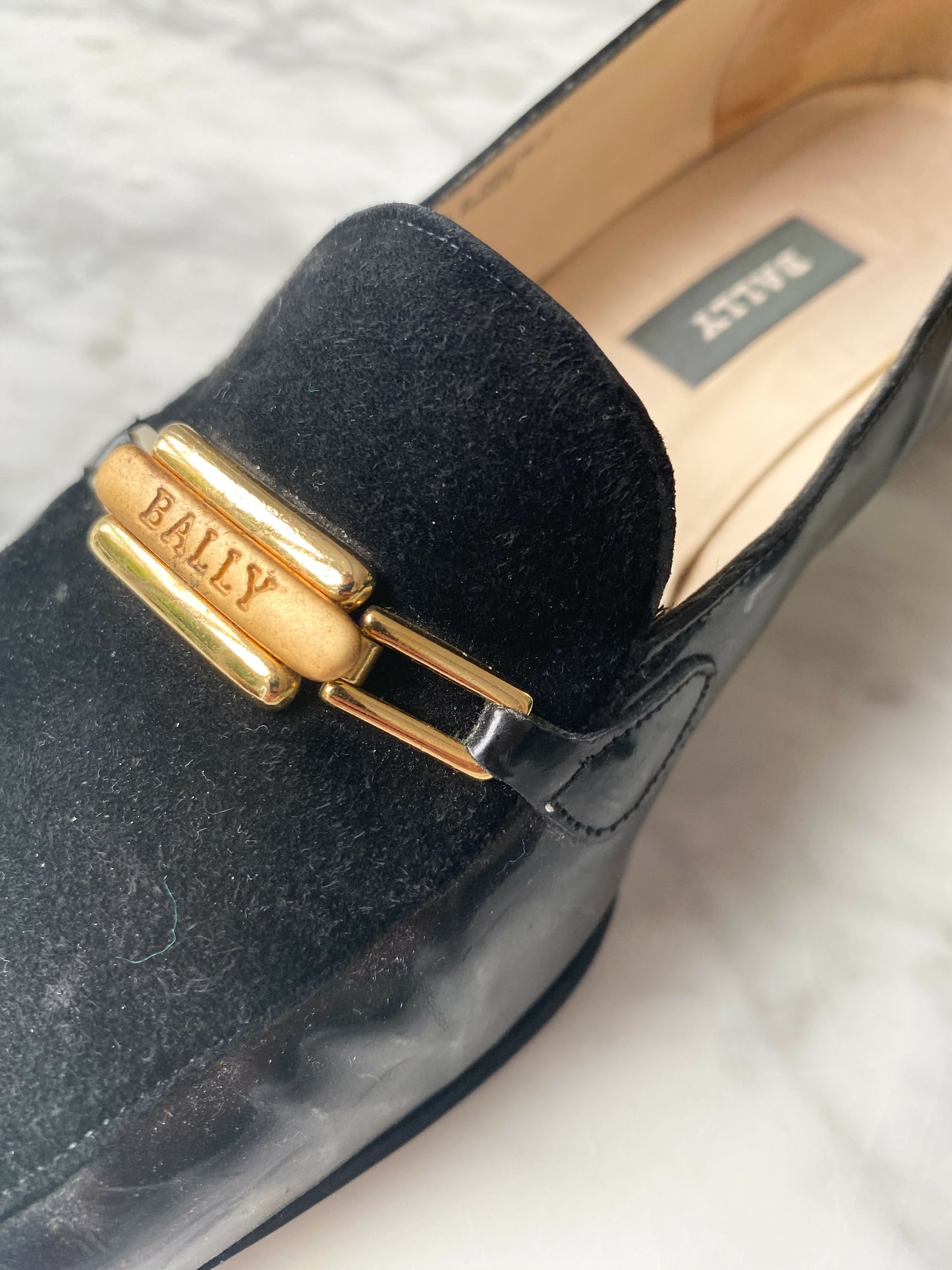 Bally Size 41 Women's Black Leather and Velvet Loafers