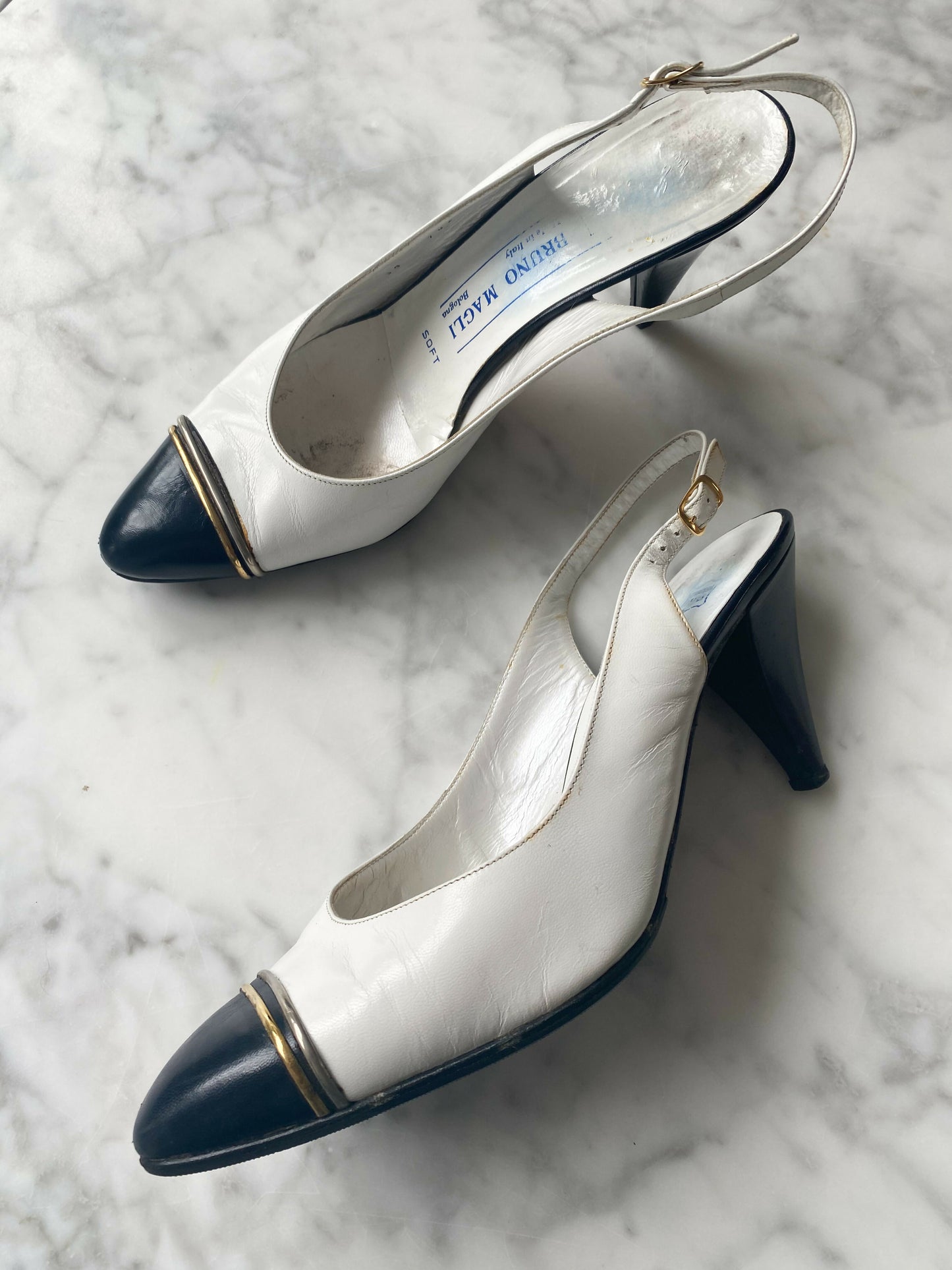 Bruno Magli Size 39 Two-Tone Slingback Pumps