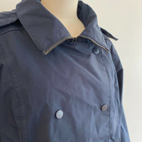 Women's Helly Hansen Size Large Navy Shell Jacket