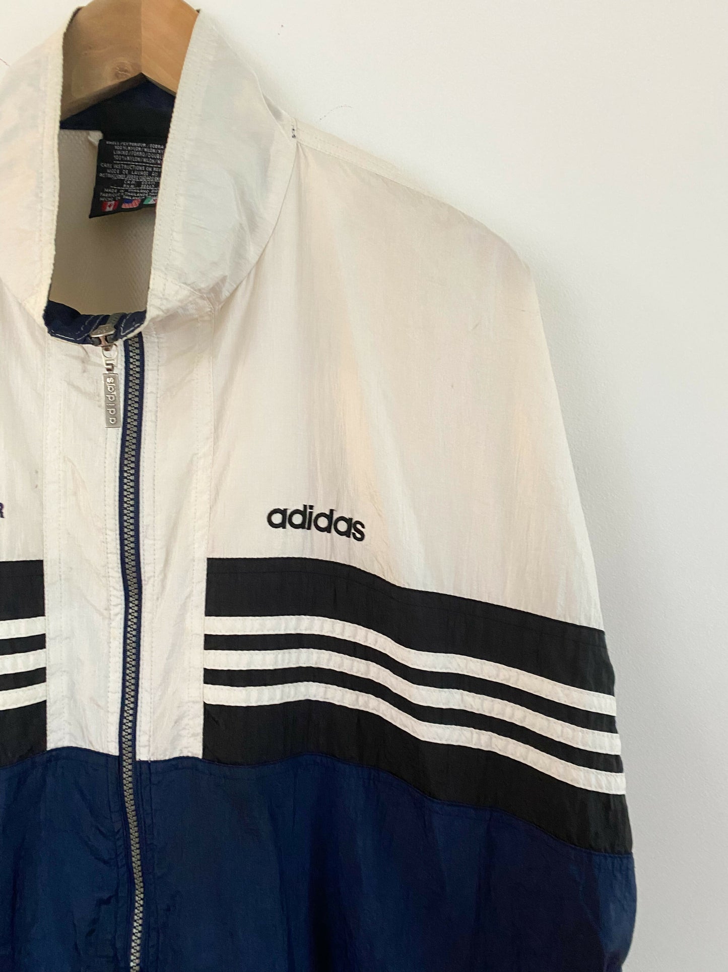 Men's Adidas Size Extra Large Navy and Cream Jacket